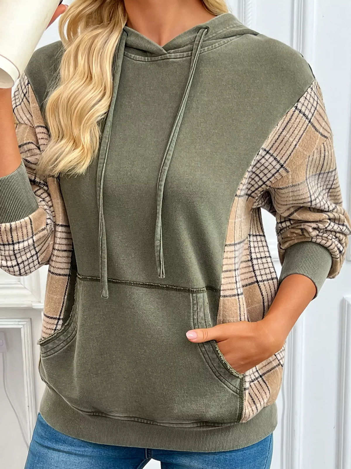 Plaid Sleeve Drawstring Pocket Hoodie