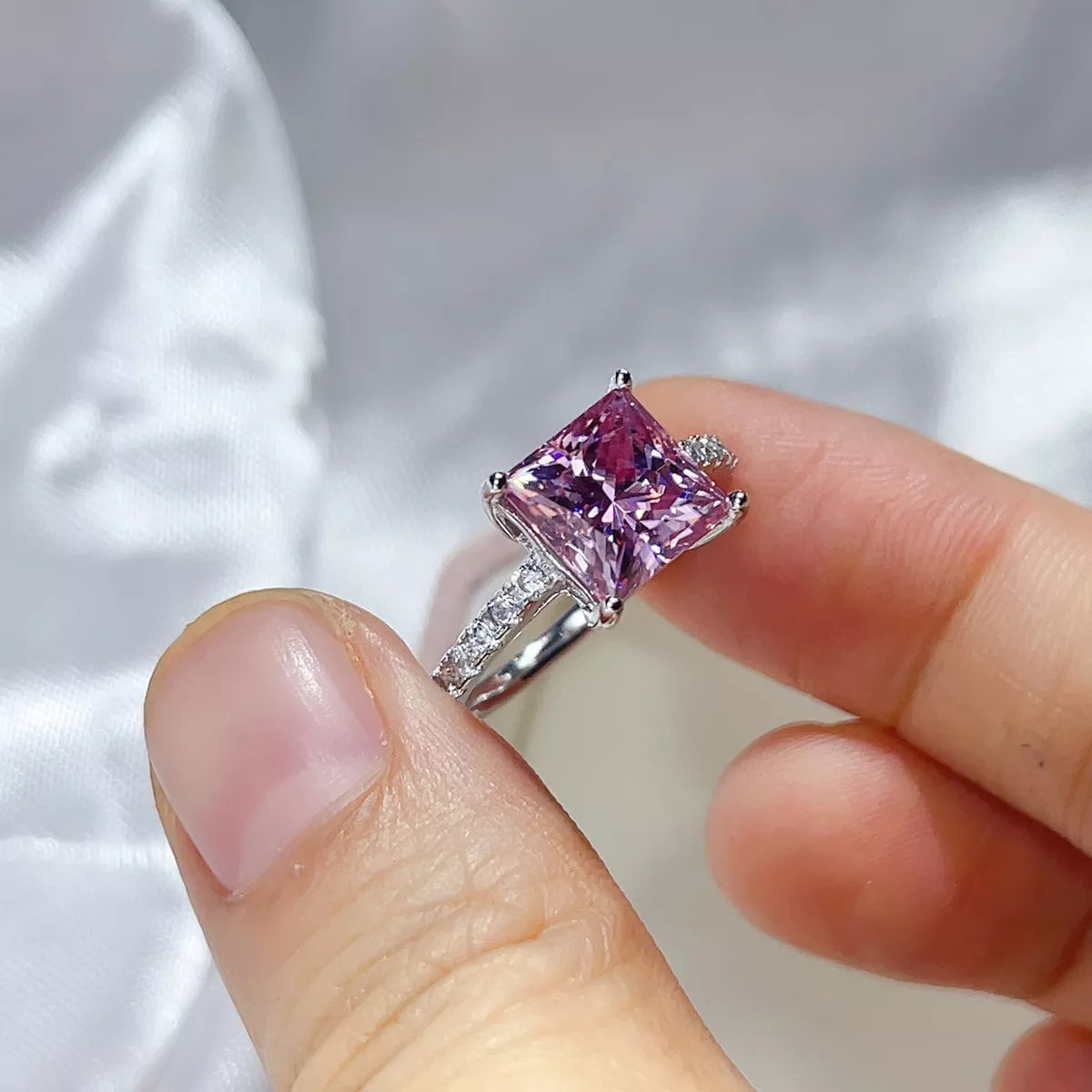 2 Carat 925 Sterling Silver Moissanite Ring