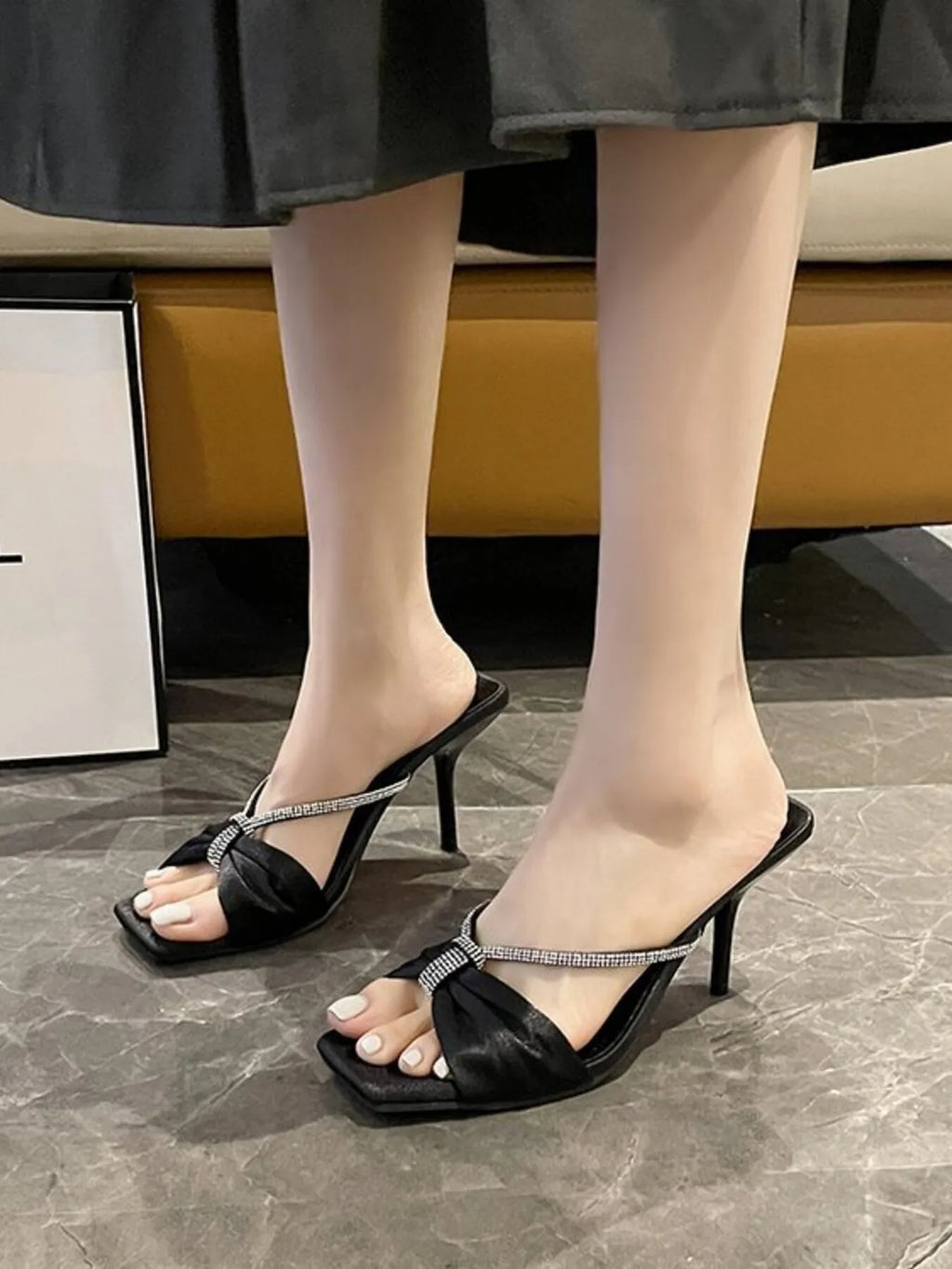 Bow Mid Heel Sandals