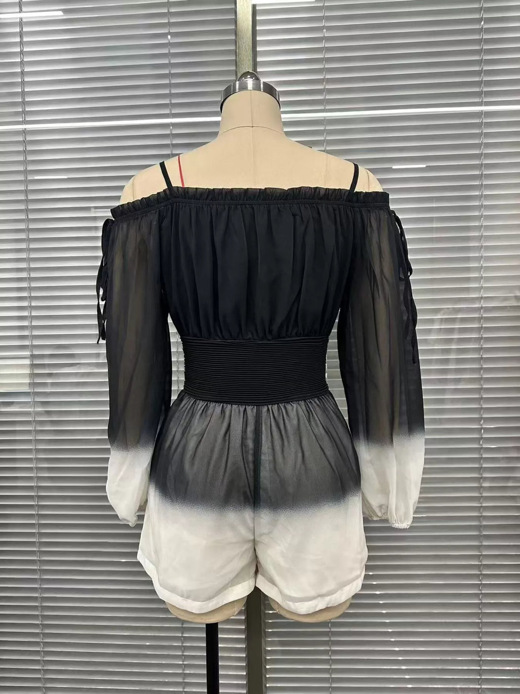 Gradient Spaghetti Strap Romper