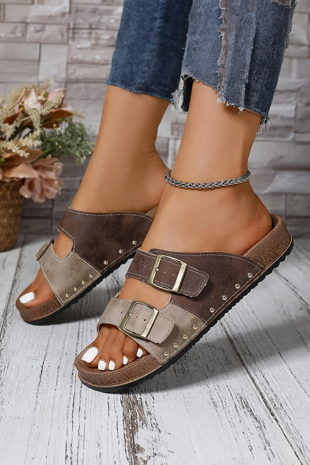 Coffee Leopard Two-tone Retro Buckle Straps Hollowed Faux Suede Slippers