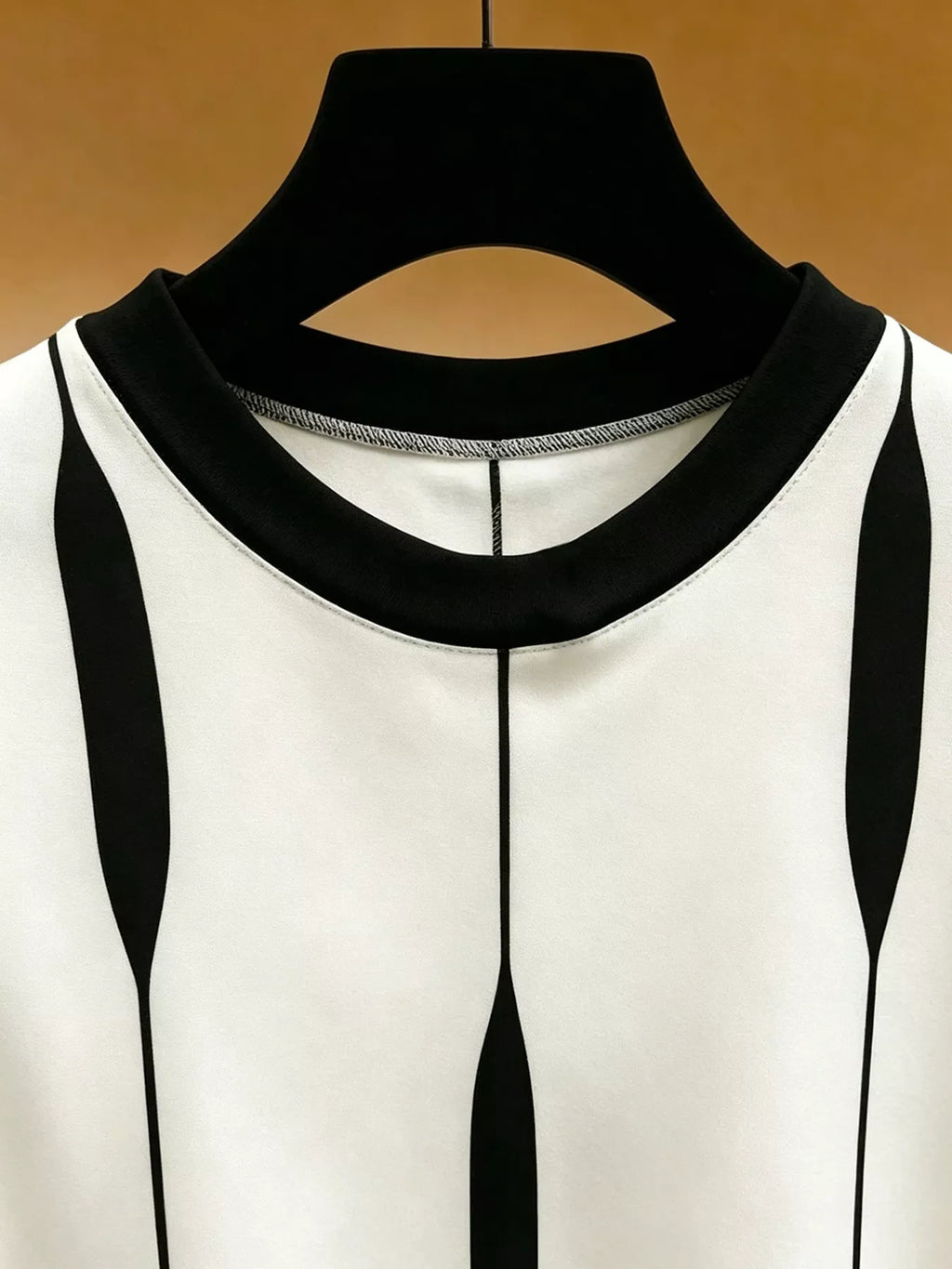 Contrast Vertical Stripe Long Sleeve Blouse
