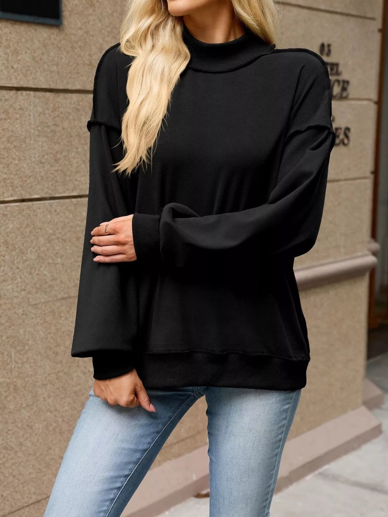 Loose Fit Crew Neck Sweatshirt