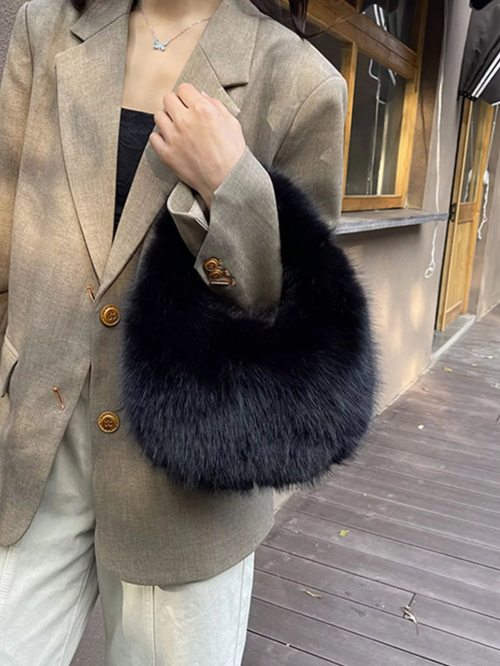 Fluffy Solid Color Handbag