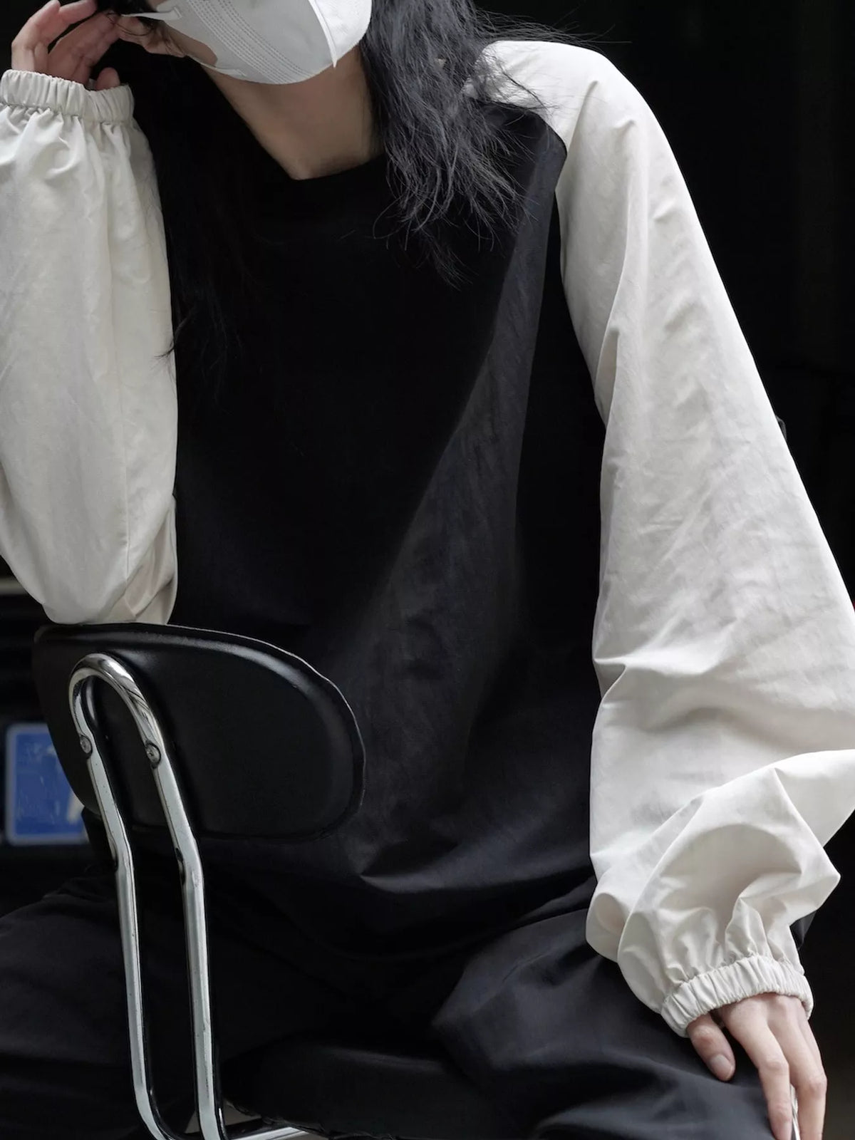 Color-Block Raglan Sleeve Sweatshirt