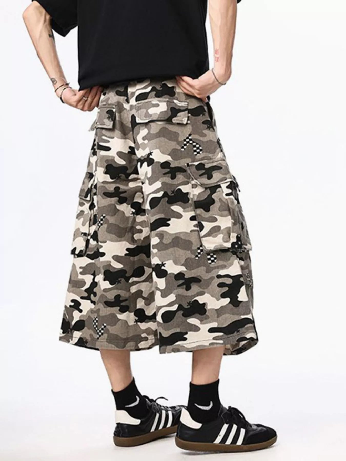 Men's Camo Cargo Shorts