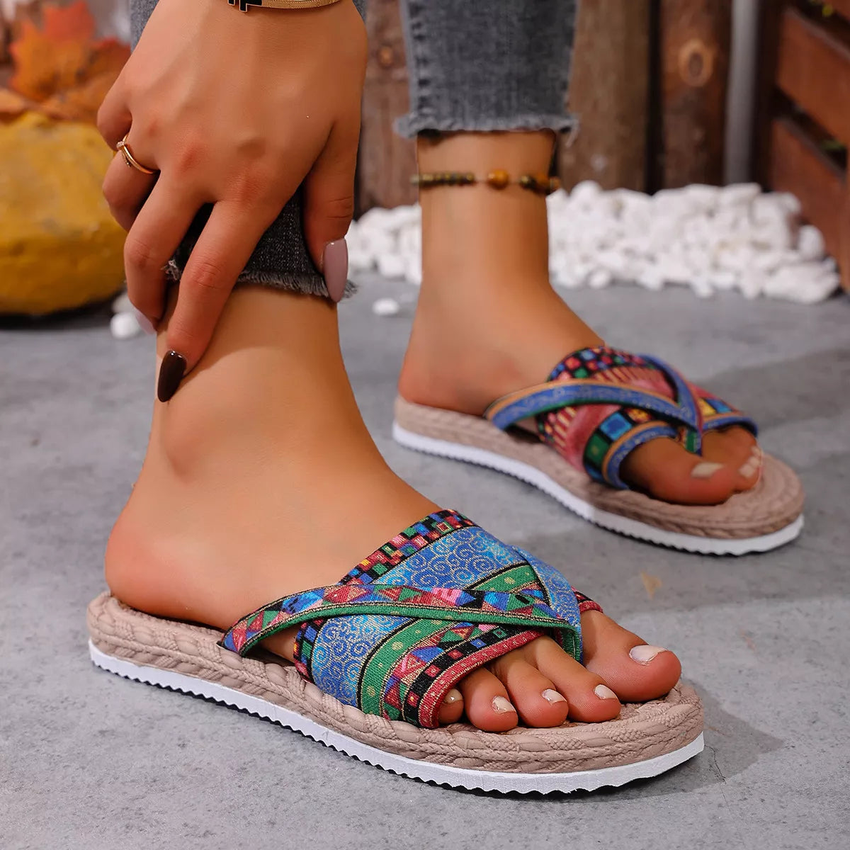 Toe Post Flats Sandals