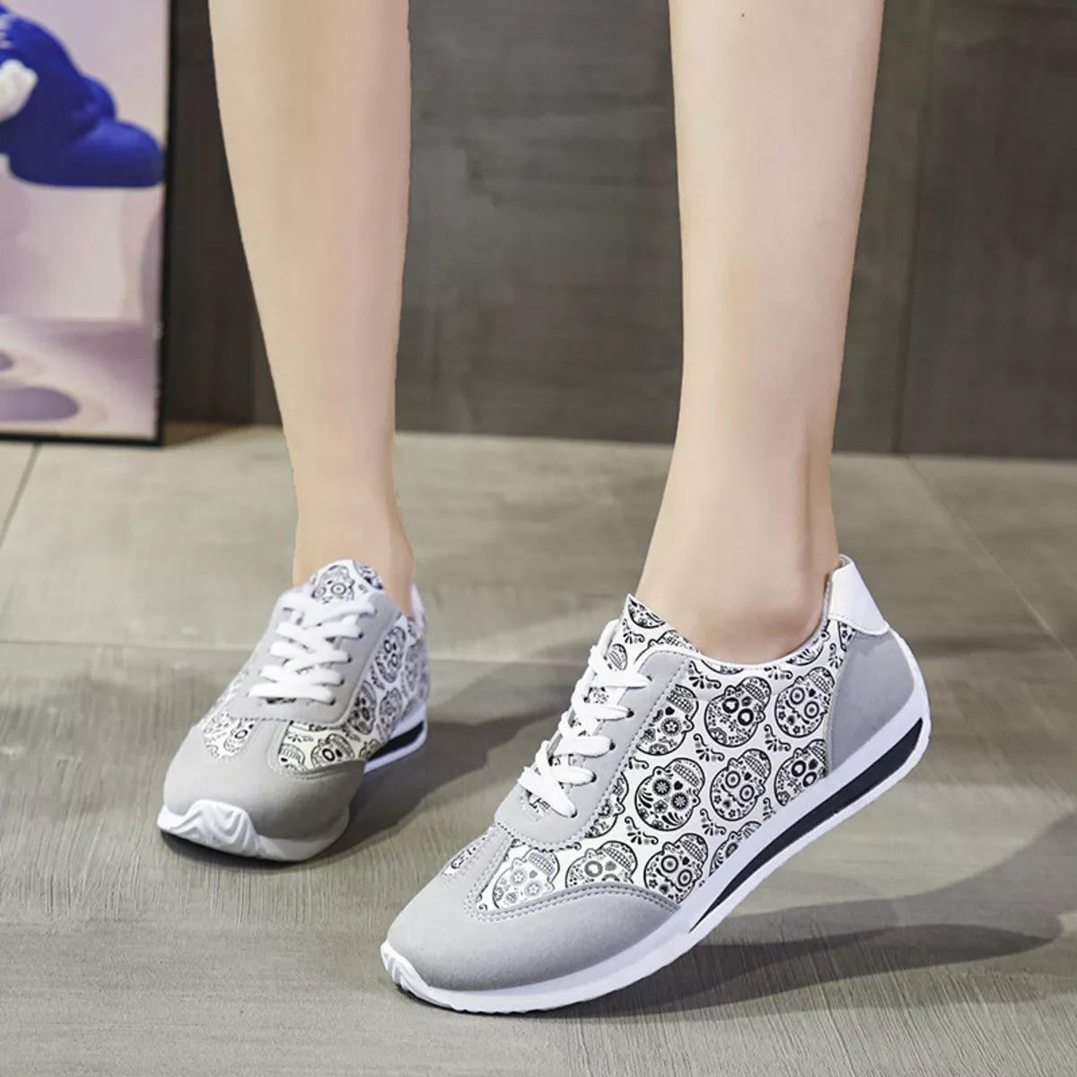 Skull Print Lace-Up Sneakers