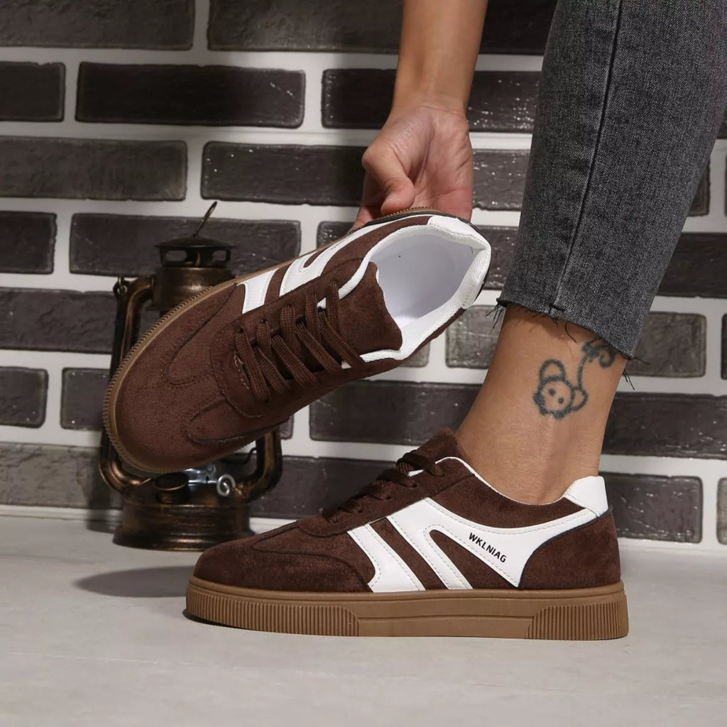 Round Toe Lace Up Sneakers