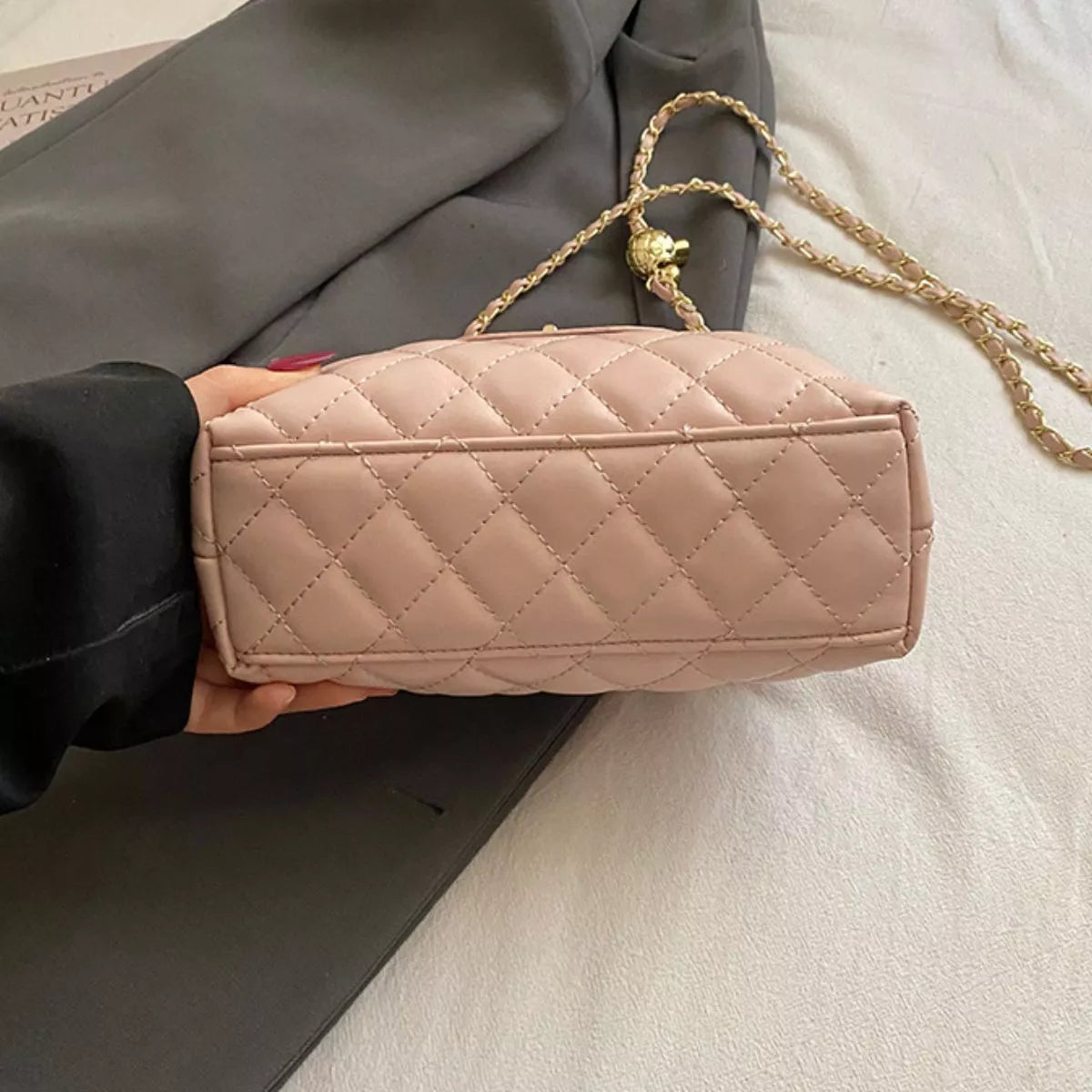 Quilted Chain Strap Crossbody Bag