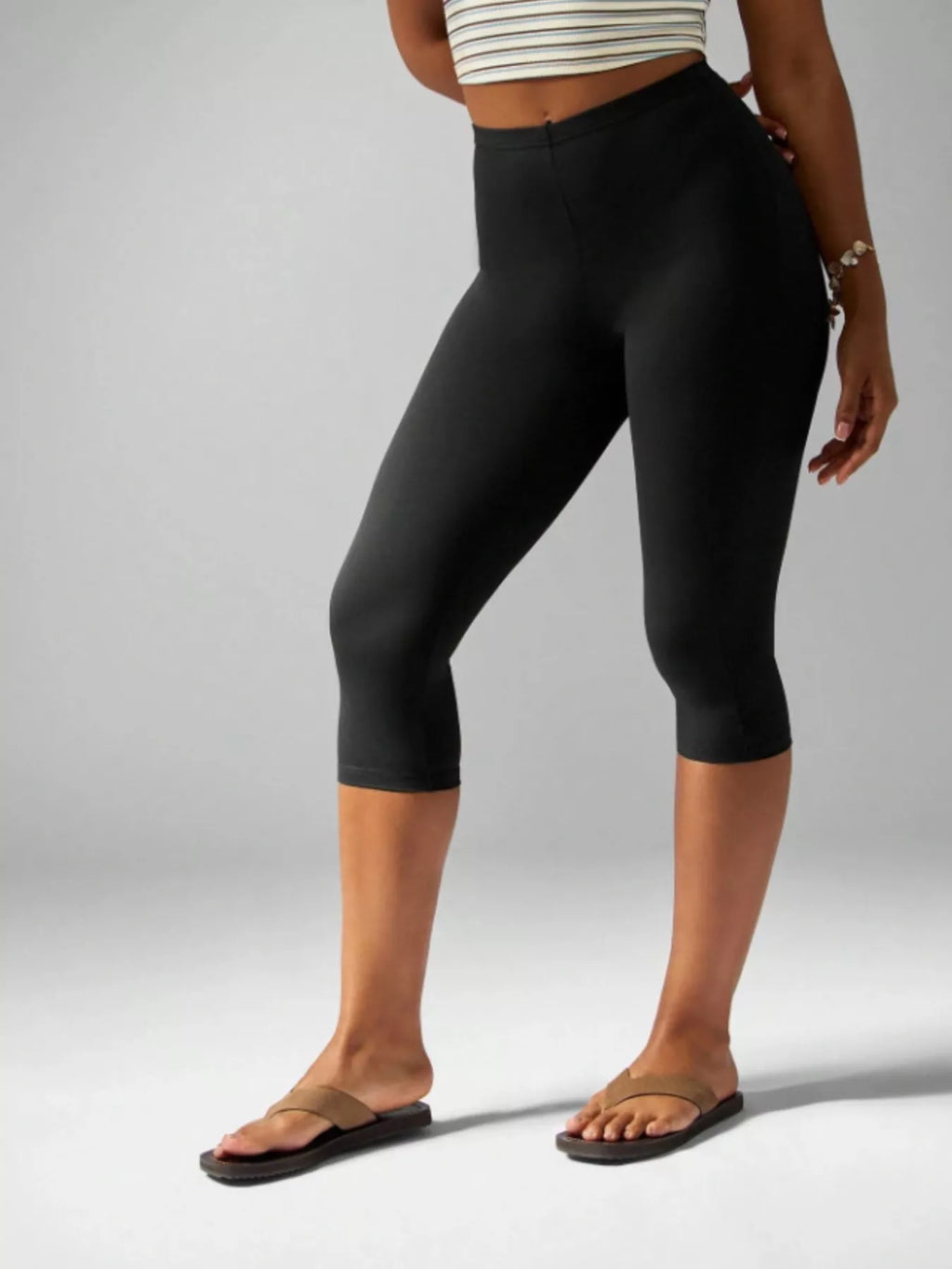 High-Waisted Active Capri Leggings