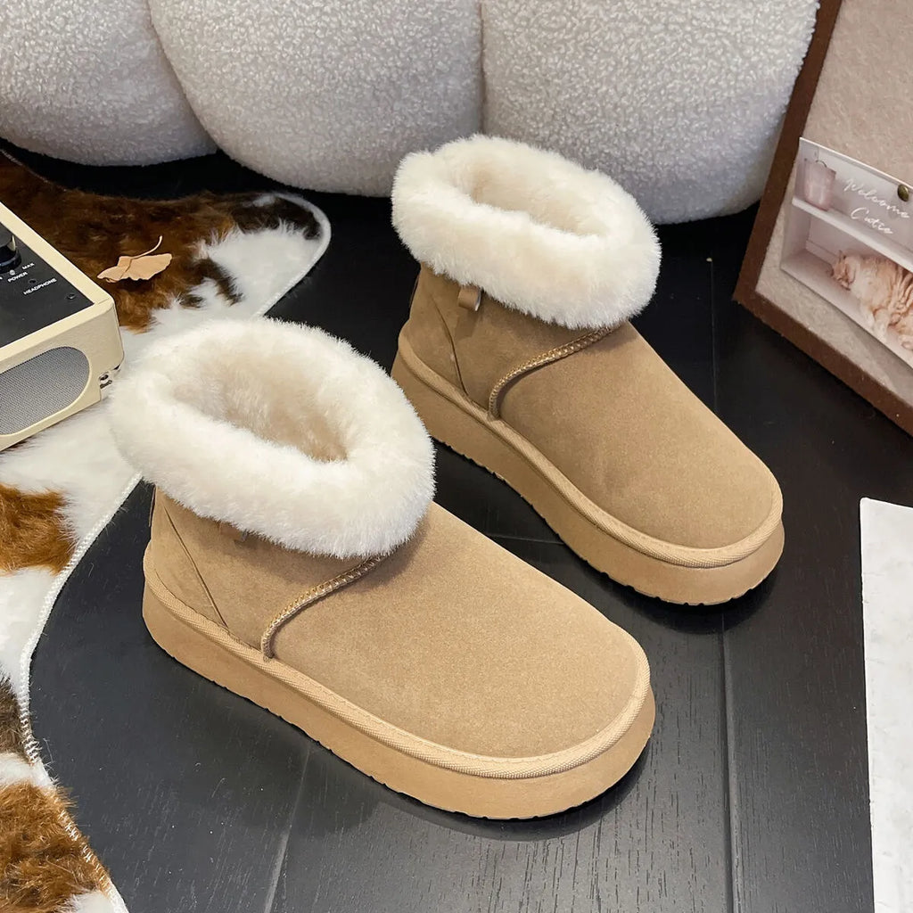 Round Toe Platform Boots