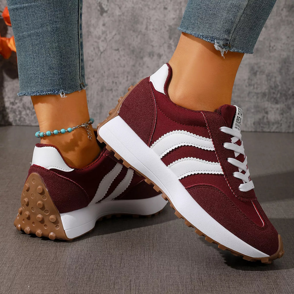 Lace Up Round Toe Sneakers