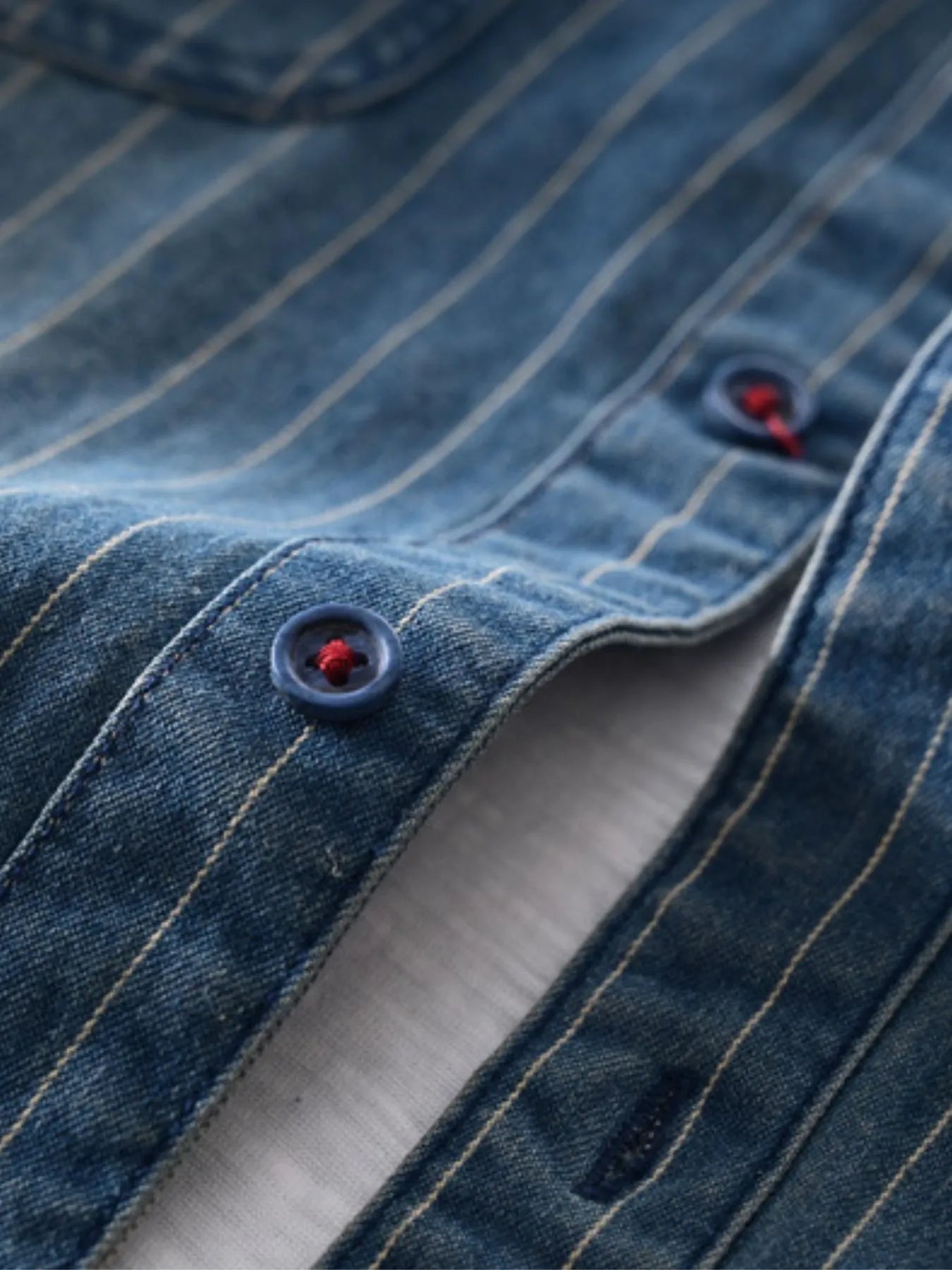 Men's Plus Size Button Up Long Sleeve Denim Shirt