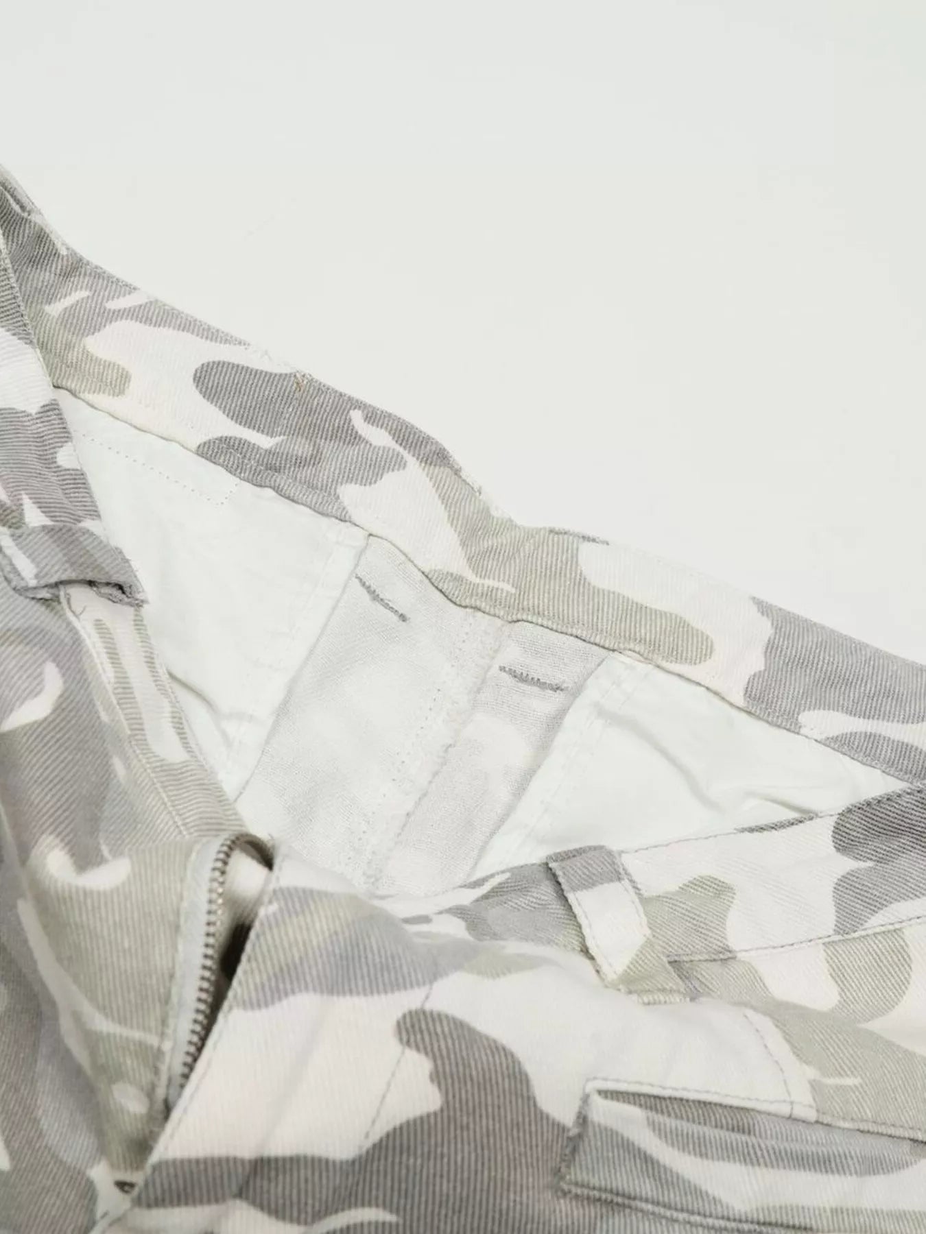 Men's Camouflage Wide-Leg Cargo Pants