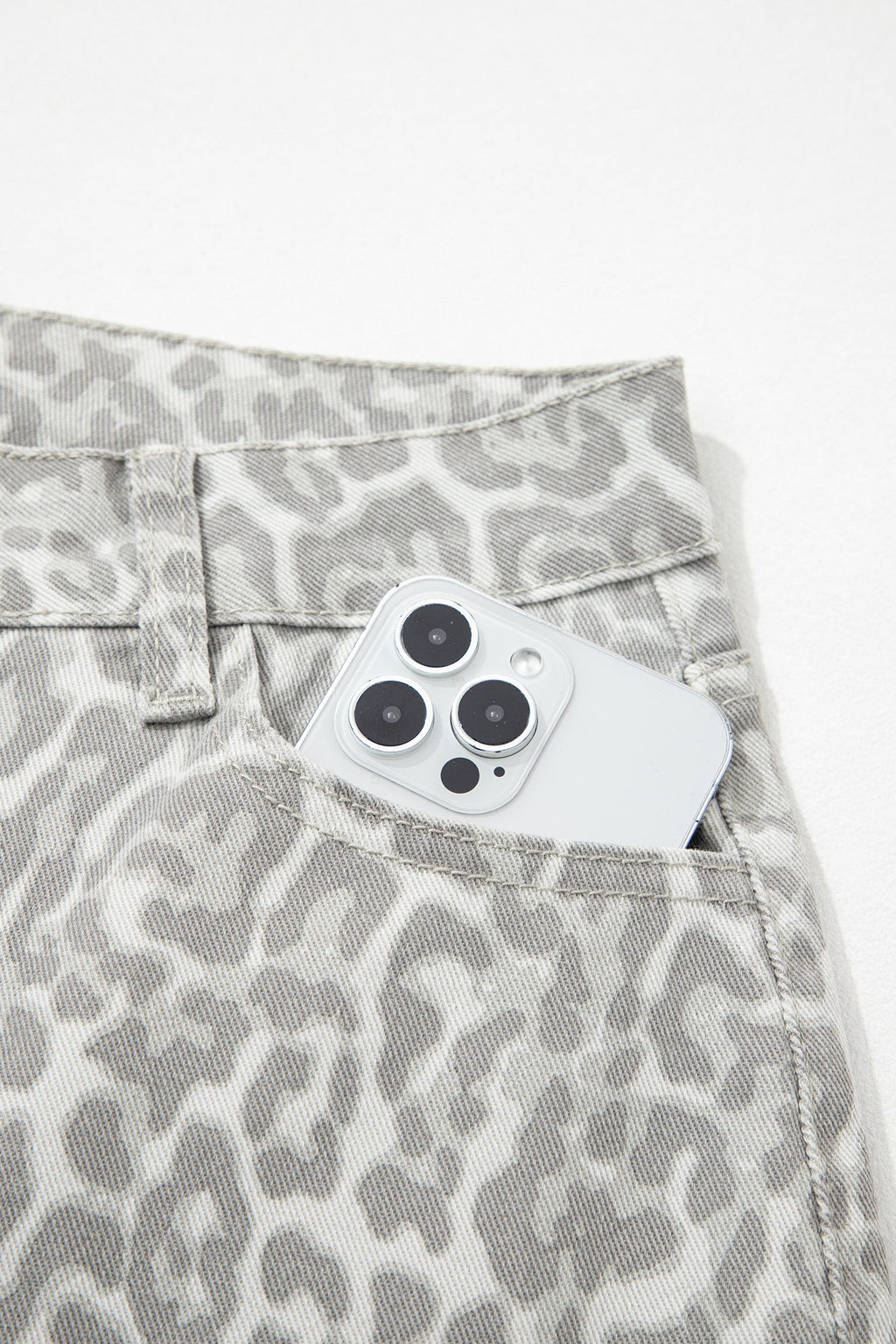 Gray Leopard Frayed Edge Wide Leg High Waist Jeans
