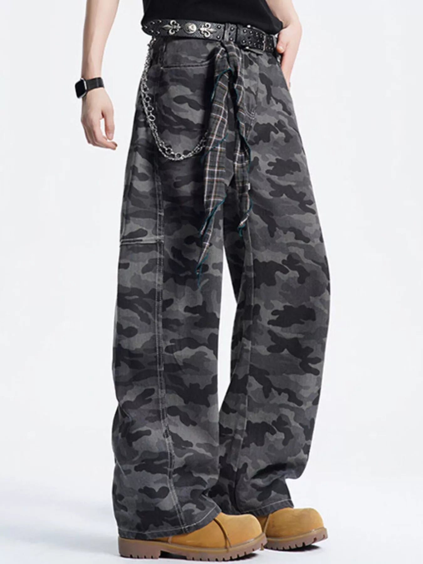 Men's Full Size Loose Fit Camouflage Cargo Pants Plus Size