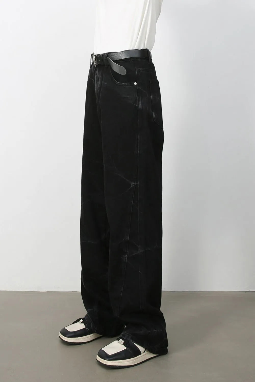Men's Baggy Jeans with Pockets
