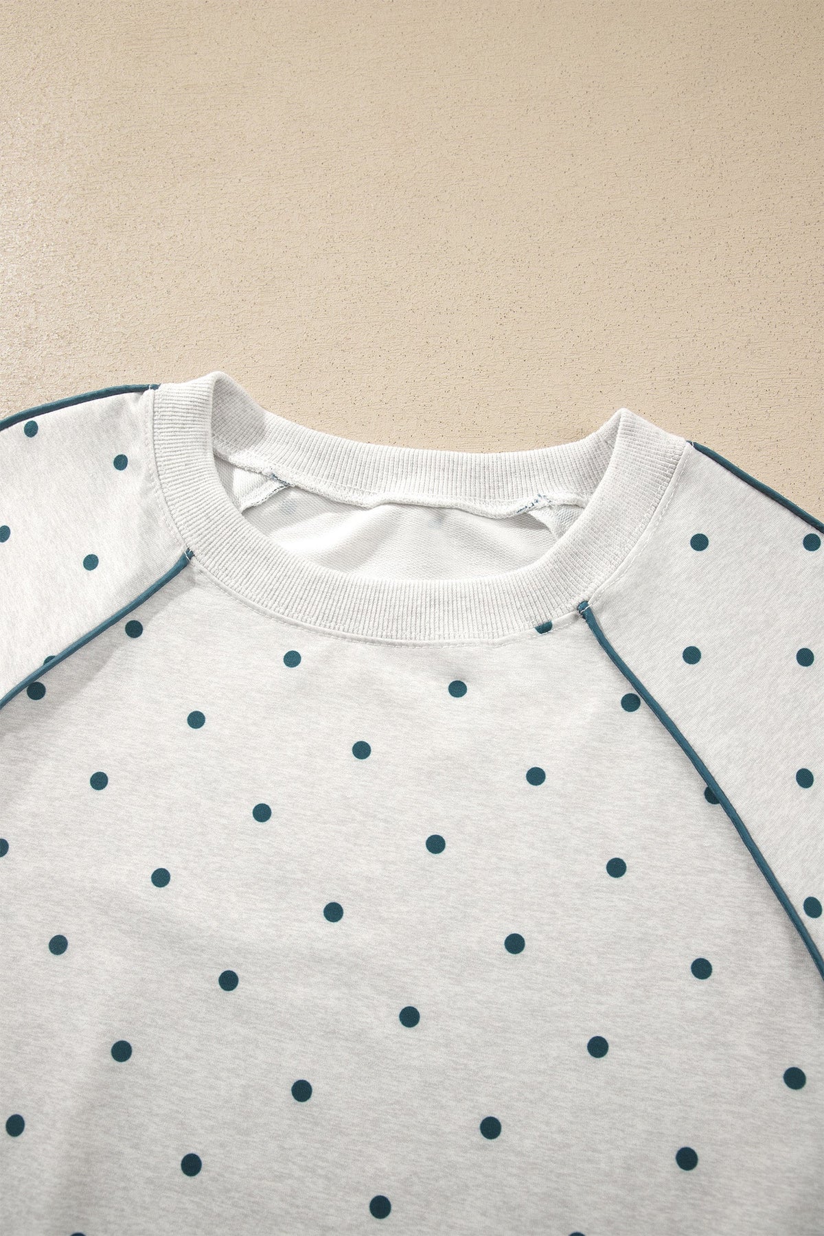 Polka Dot Piping Trim 3/4 Raglan Sleeve Top