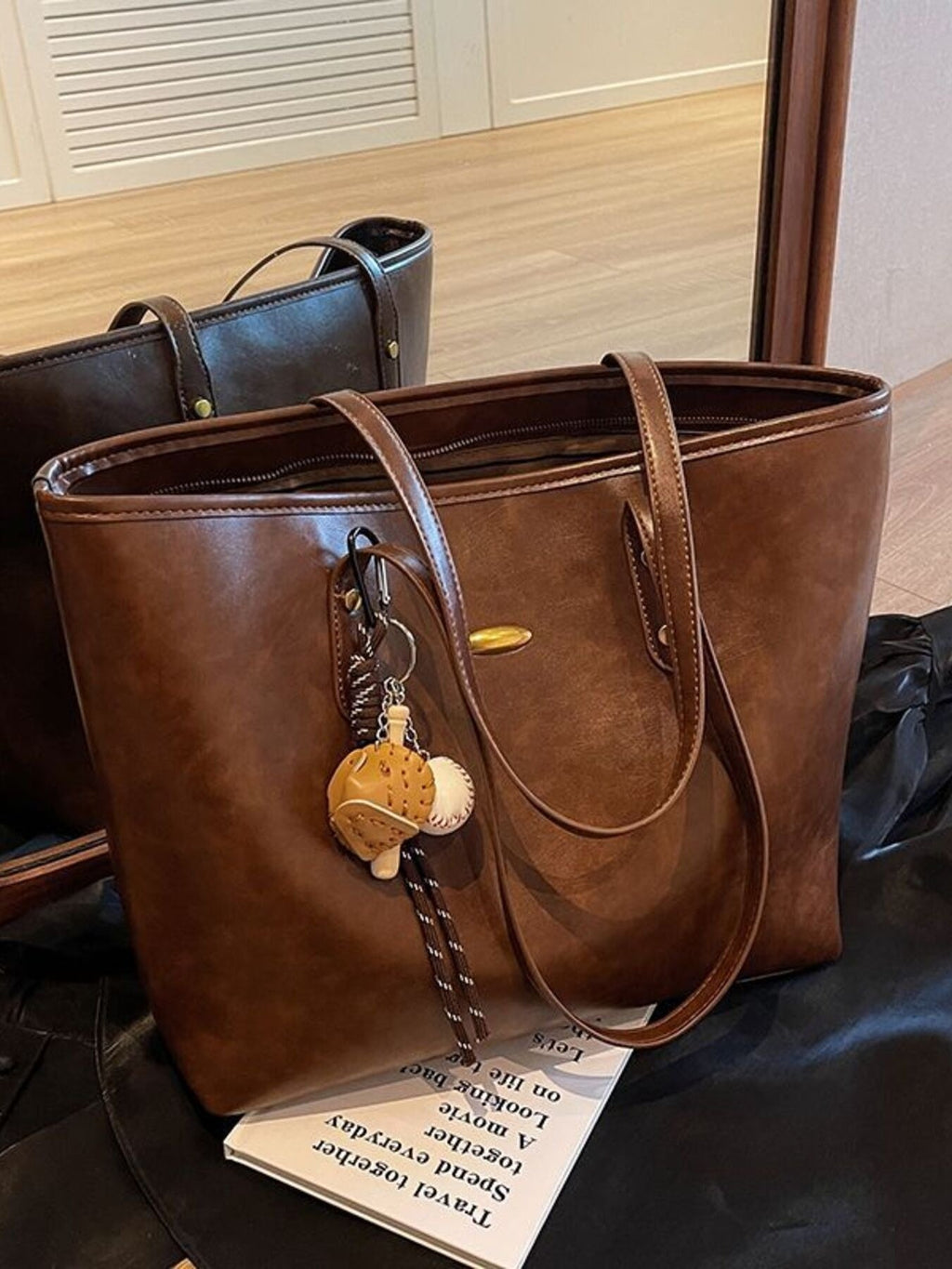 Vintage Style Leather Tote Bag