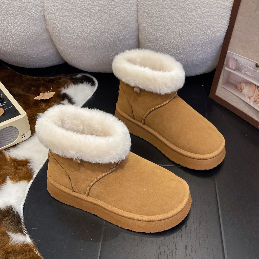 Round Toe Platform Boots