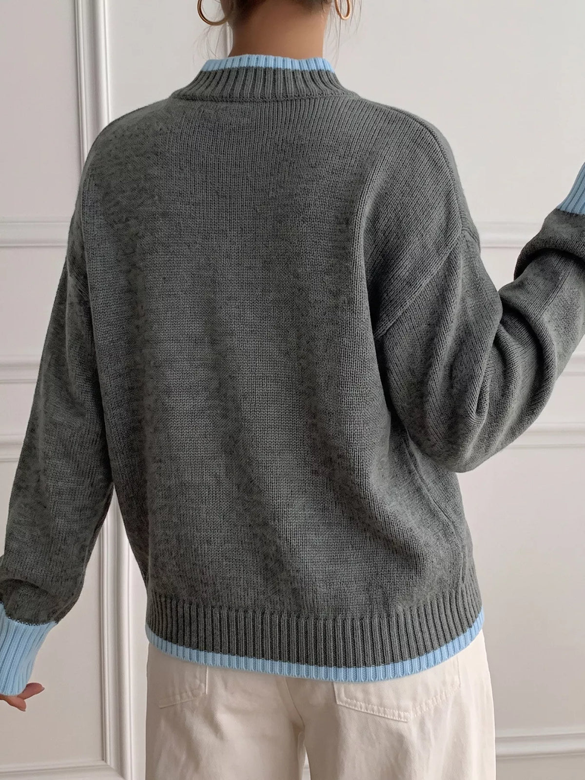 Contrast Trim Crew Neck Sweater