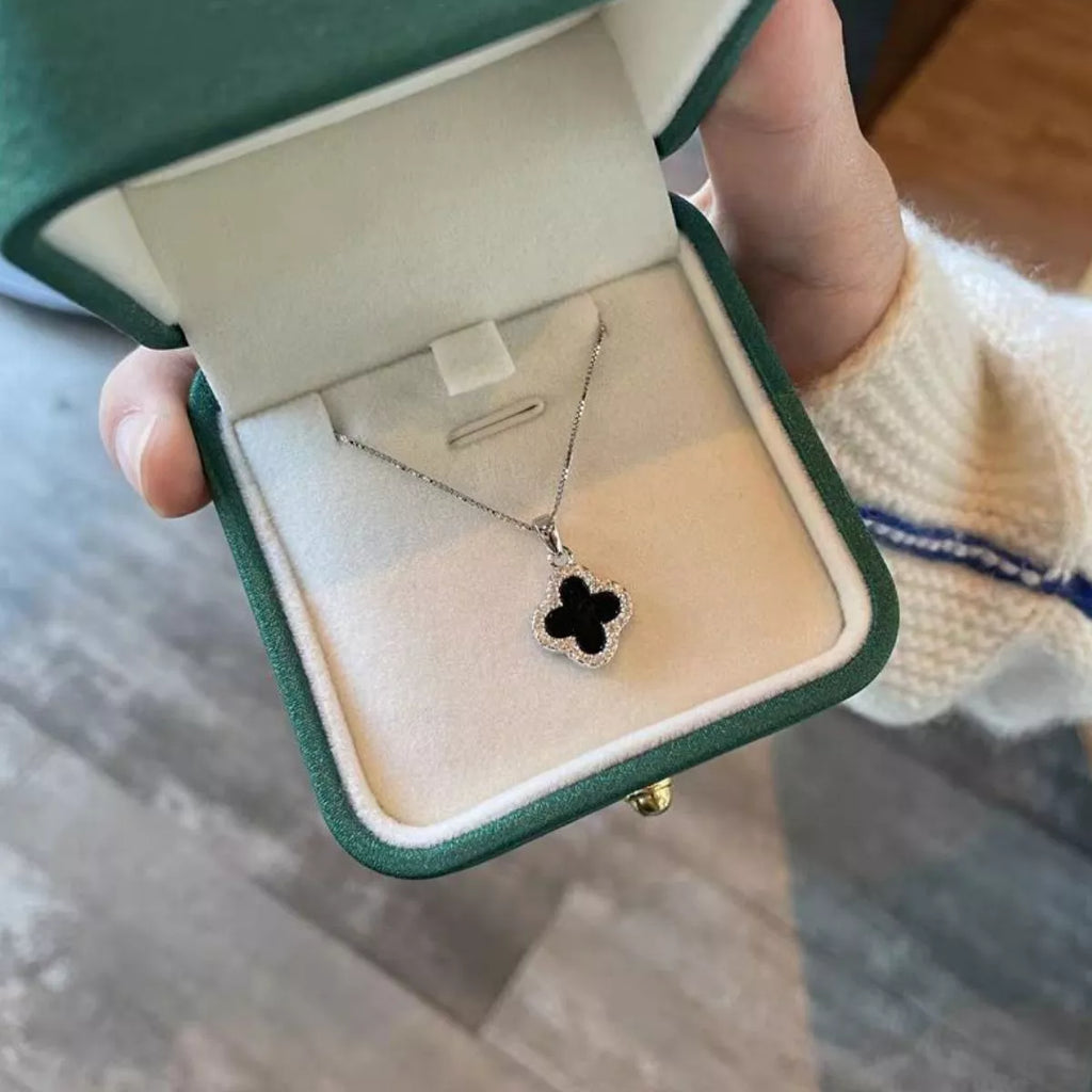 925 Sterling Silver Clover Pendant Necklace