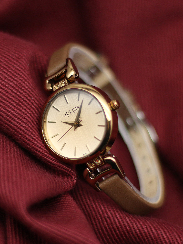 Retro Quartz Waterproof Watch