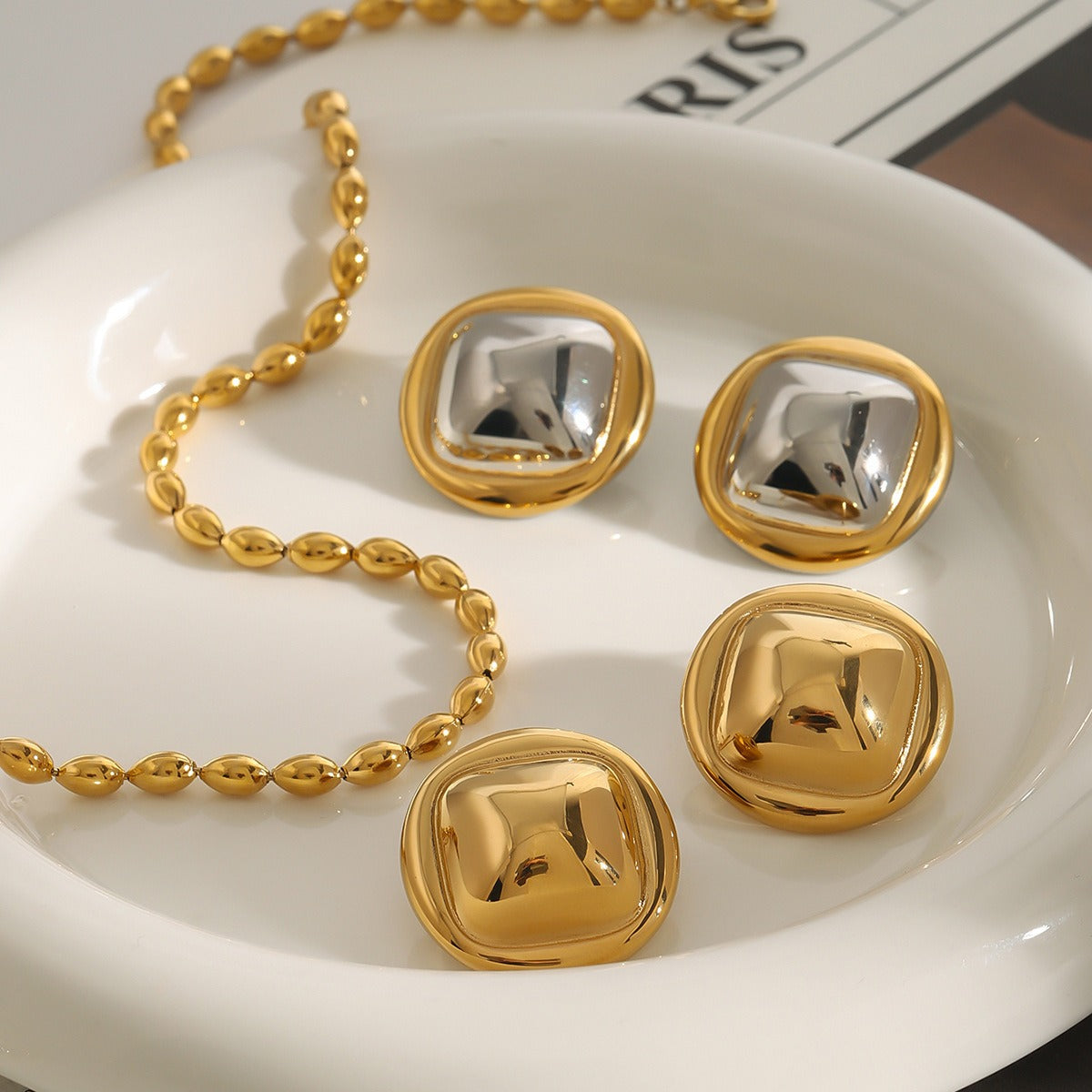 18K gold geometric shape with ocean style design exquisite and fashionable earrings, necklace and ring set