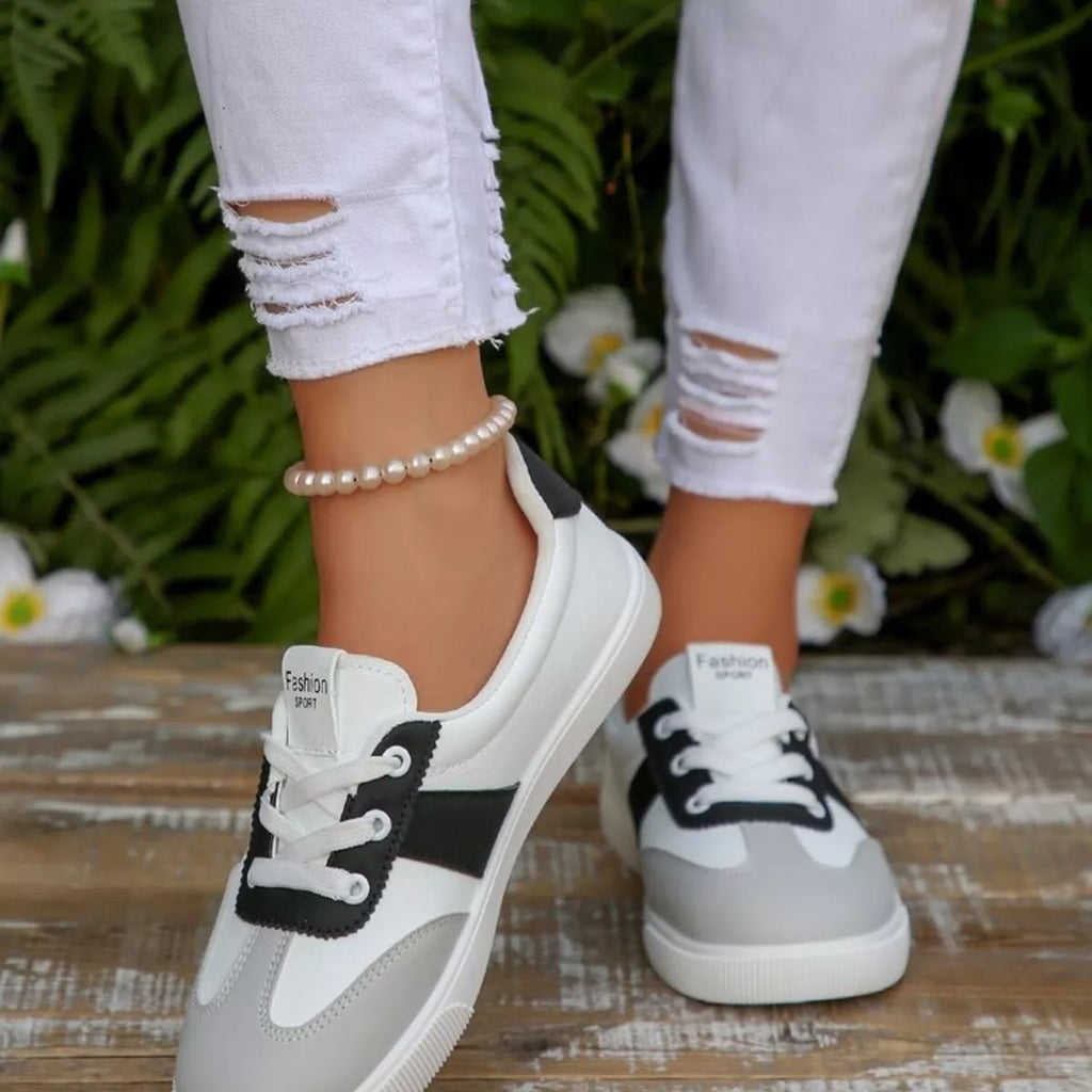 Round Toe Lace Up Sneakers
