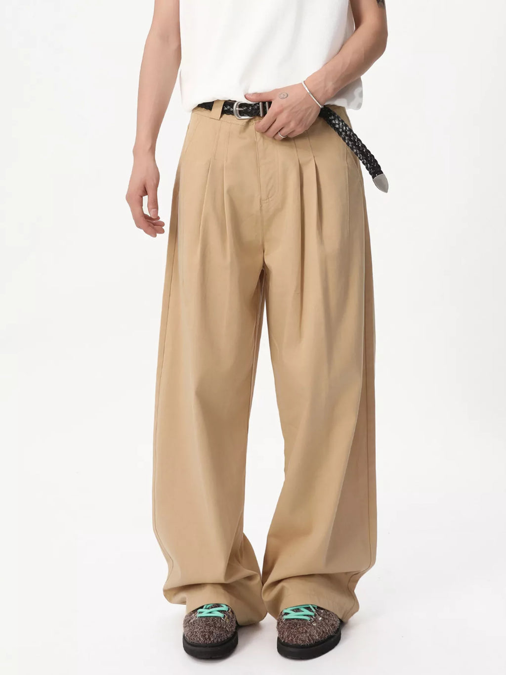 Men's Wide Leg Pleated Pants