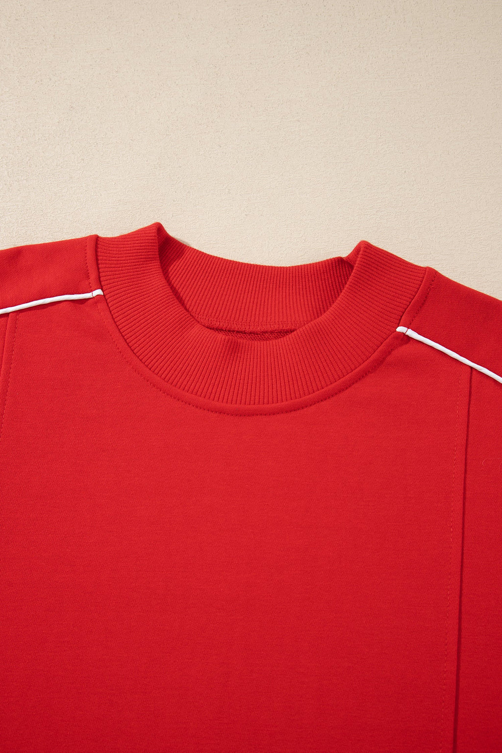 Contrast Piping Mock Neck Thumbhole Sleeve Sweatshirt