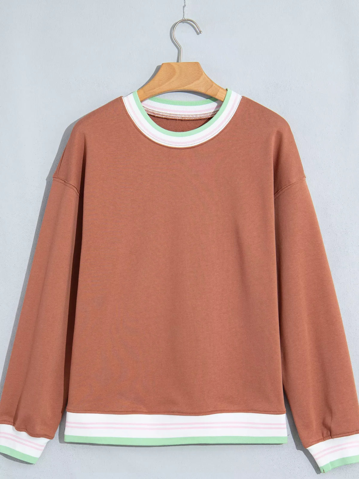 Contrast Striped Trim Baggy Pullover Sweatshirt