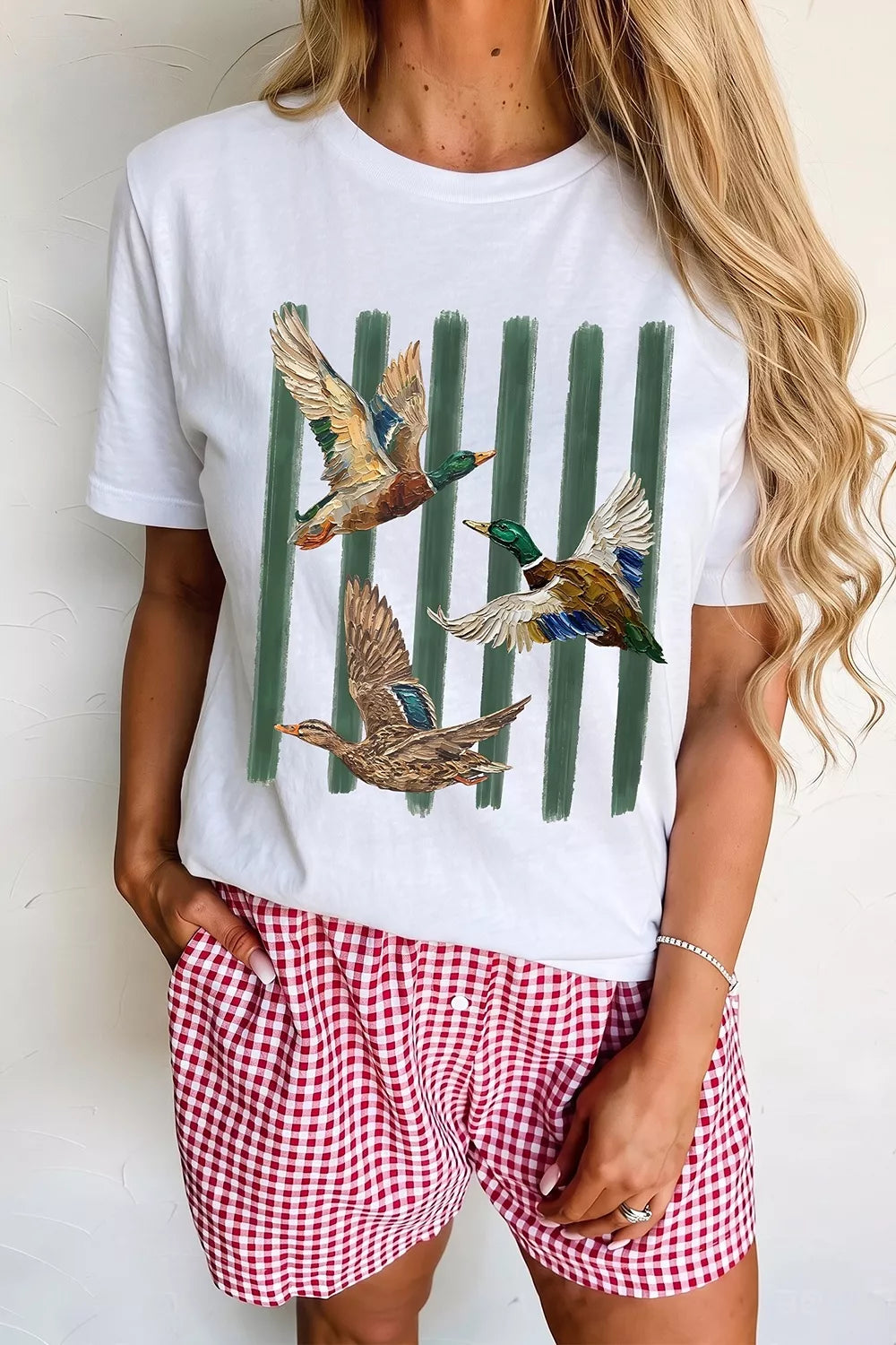 Western Mallard Stripes Graphic Round Neck Casual Tee