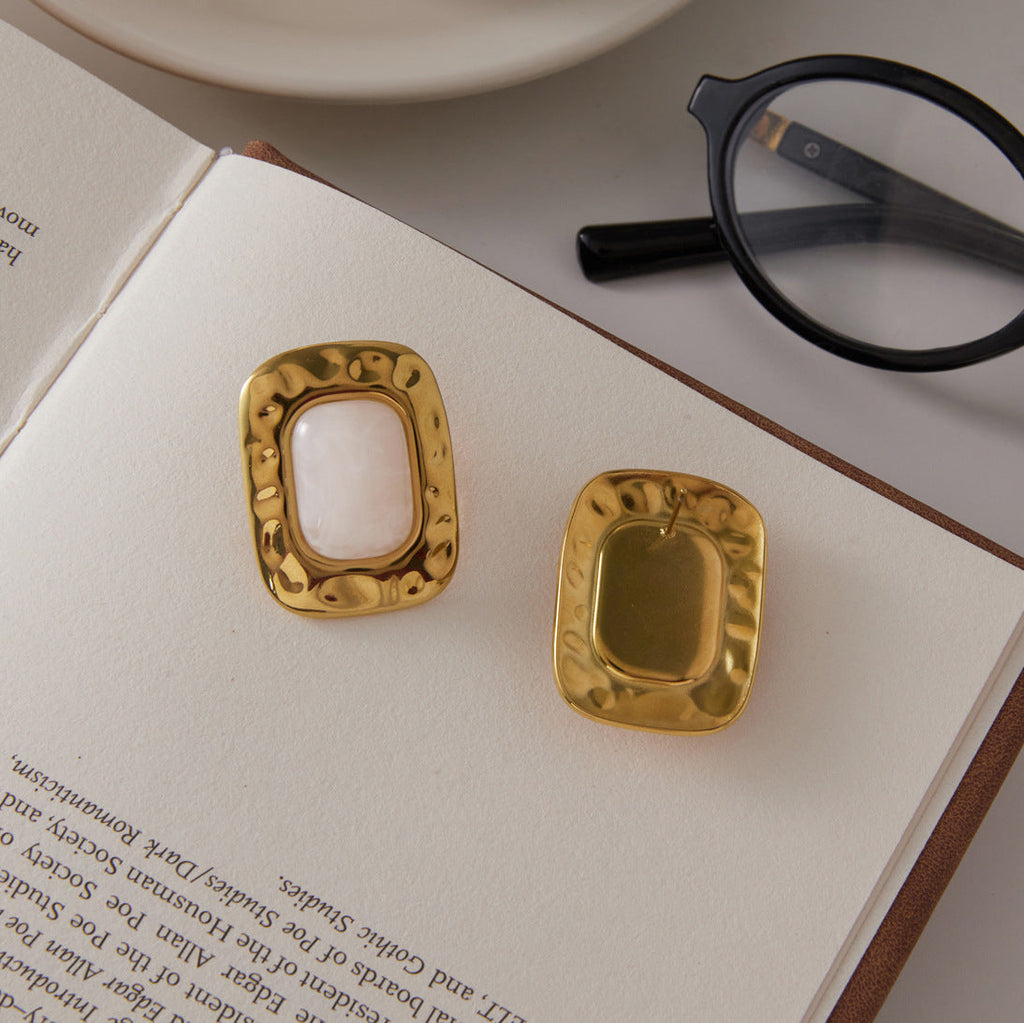 Resin Hammered Frame Stud Earrings