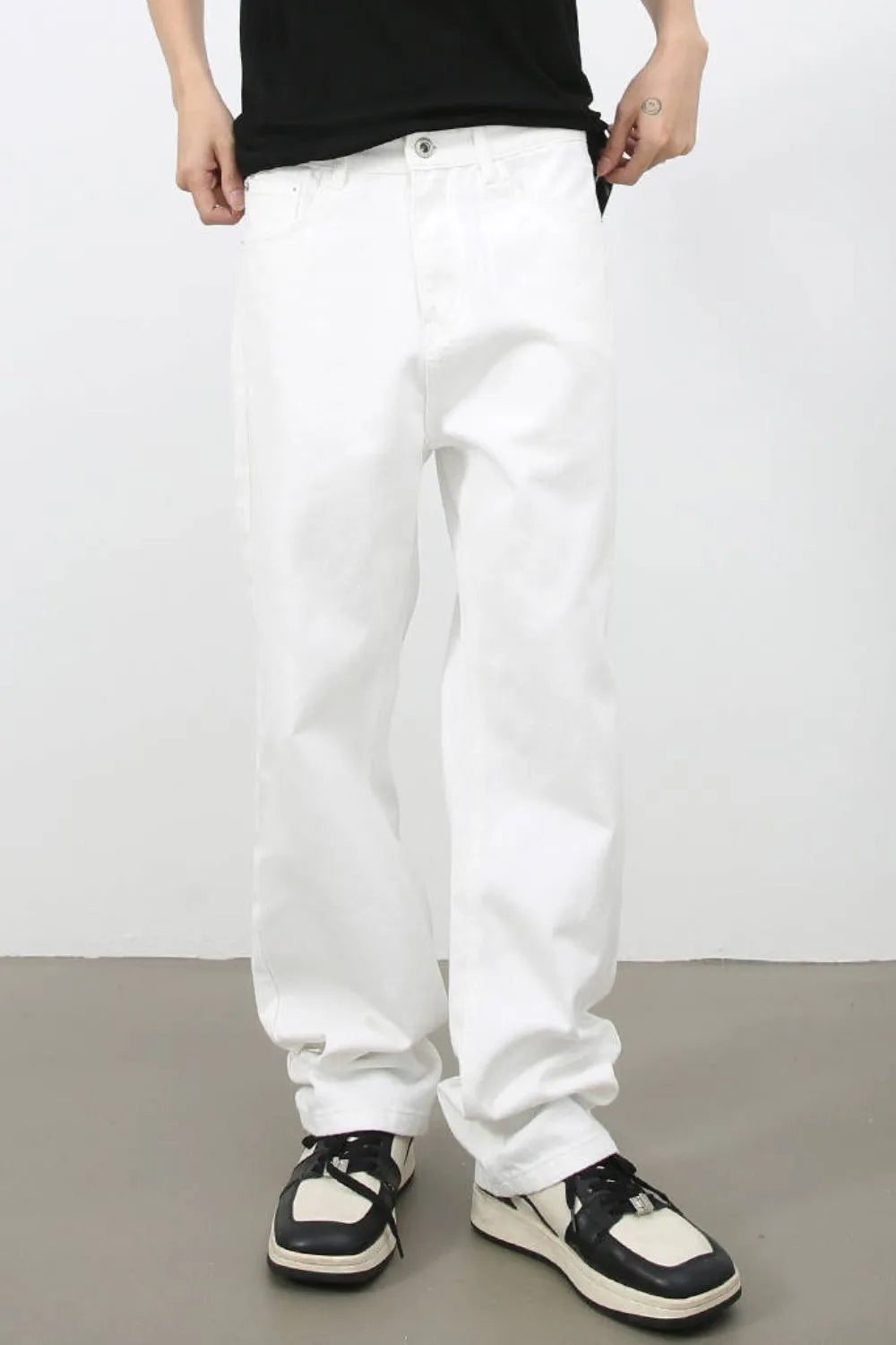 Men's Mid Rise Jeans with Pockets
