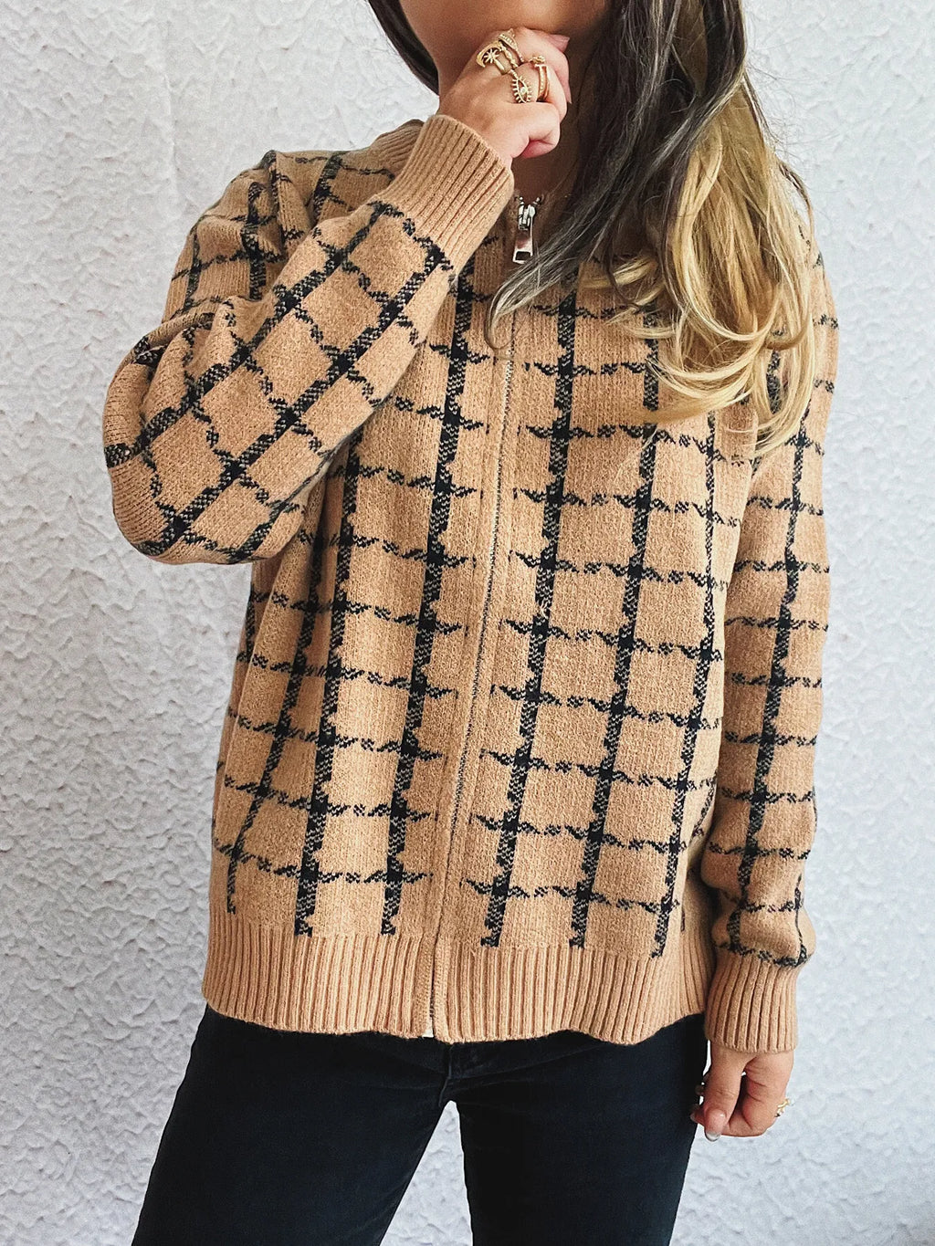 Plaid Zip-Up Cardigan with Gentle Stretch