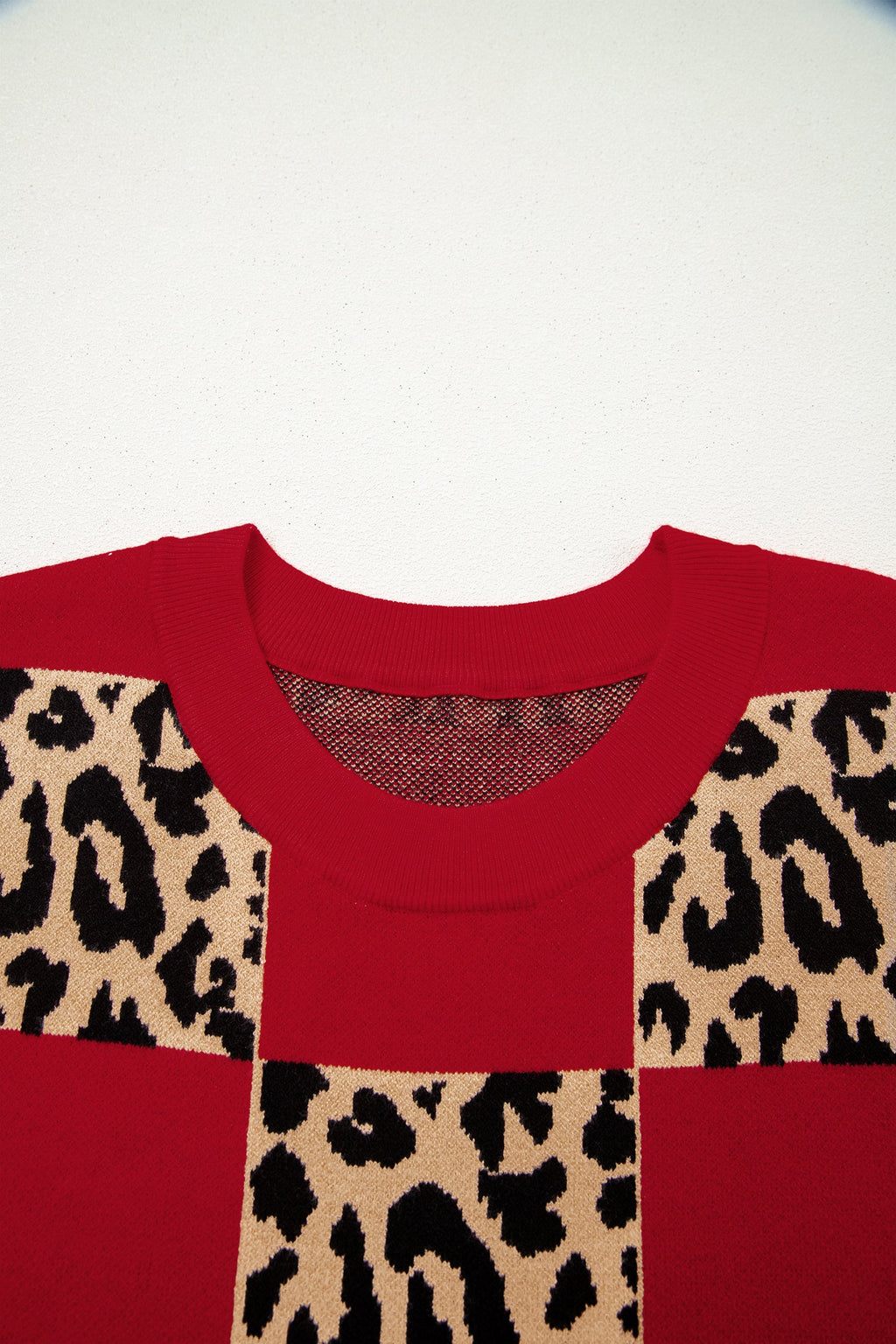 Red Plus Size Leopard Contrasted Checkered Short Sleeve Sweater