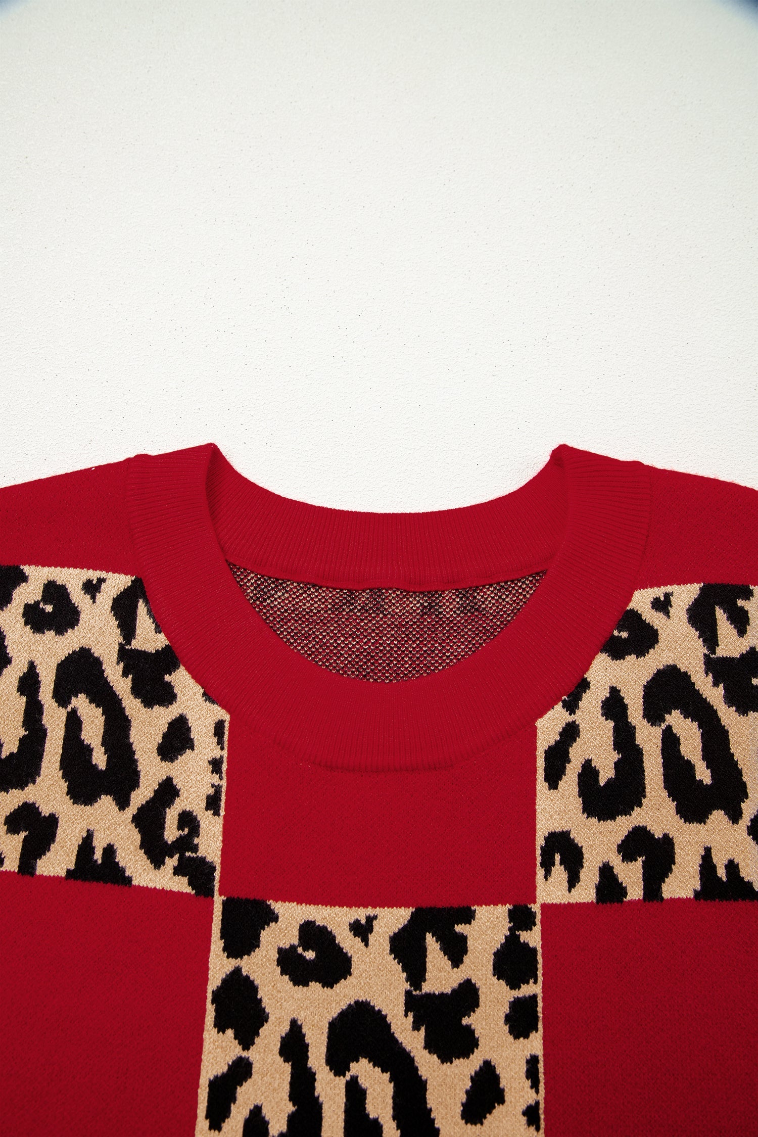 Red Plus Size Leopard Contrasted Checkered Short Sleeve Sweater