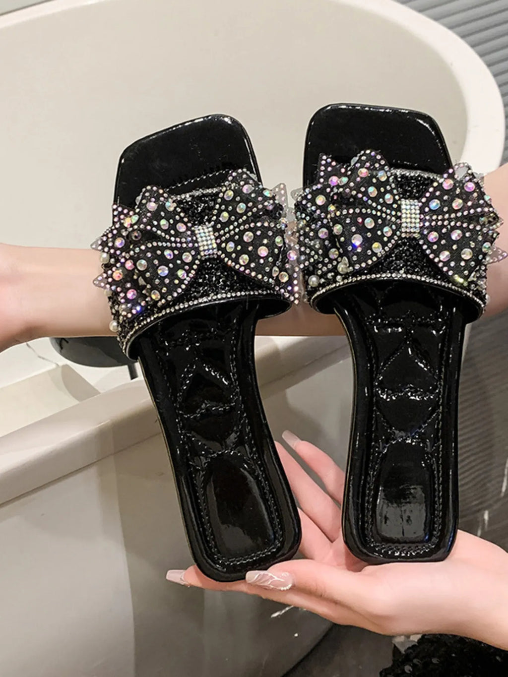 Rhinestone Embellished Flats Slip-On Sandals