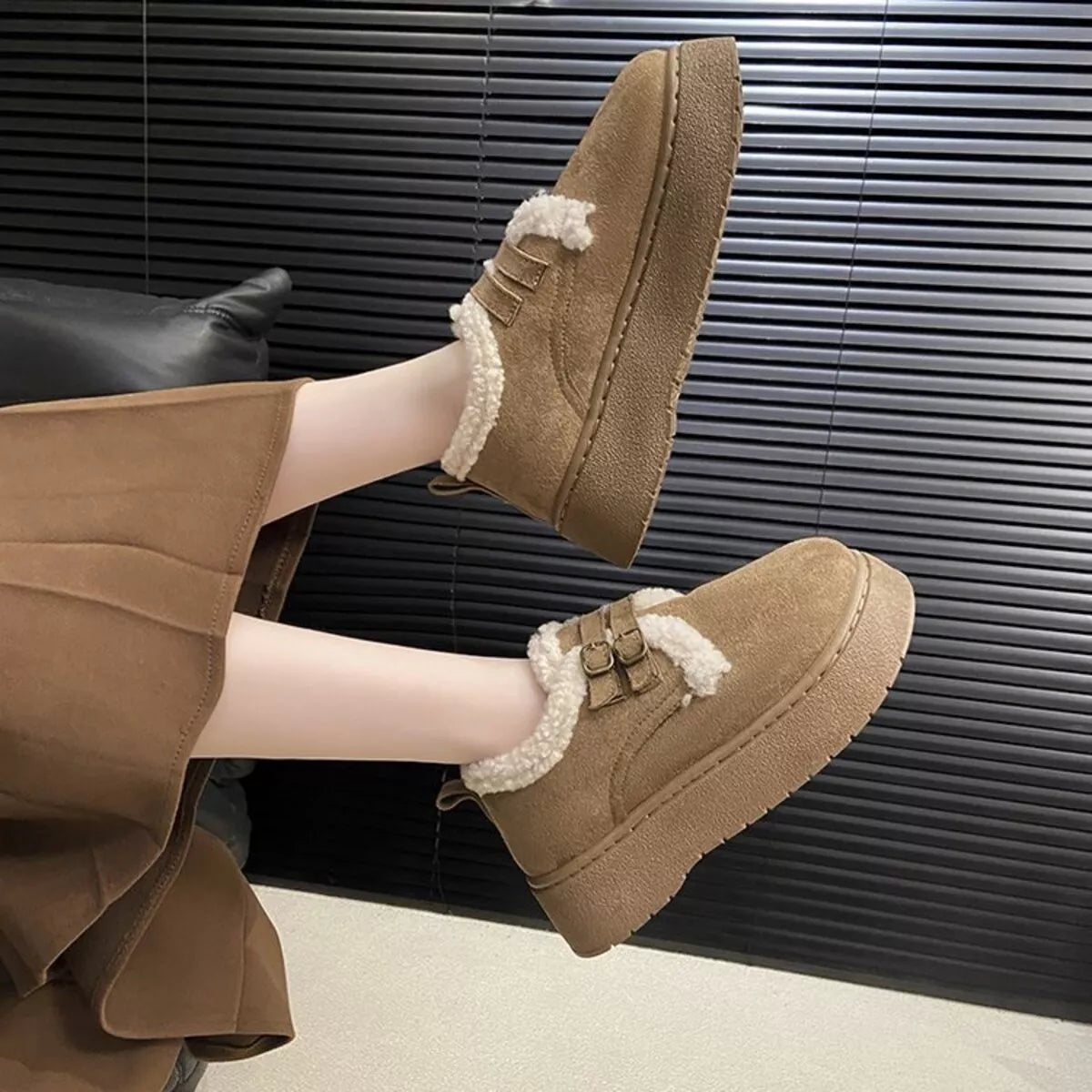 Double Buckle Fur-Lined Winter Ankle Boots