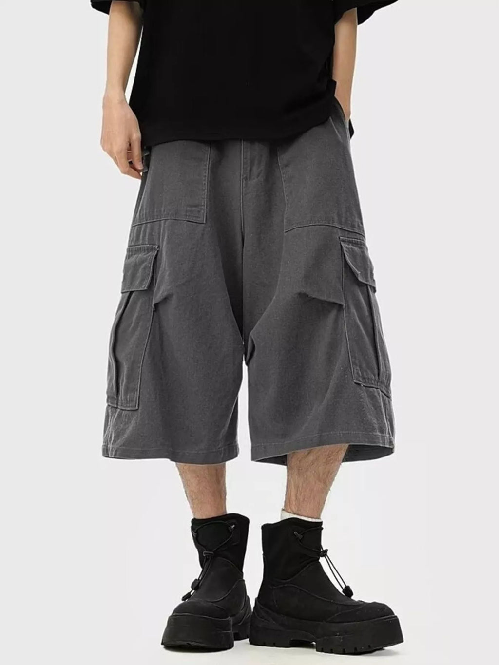 Men's Loose Fit Cargo Cropped Pants
