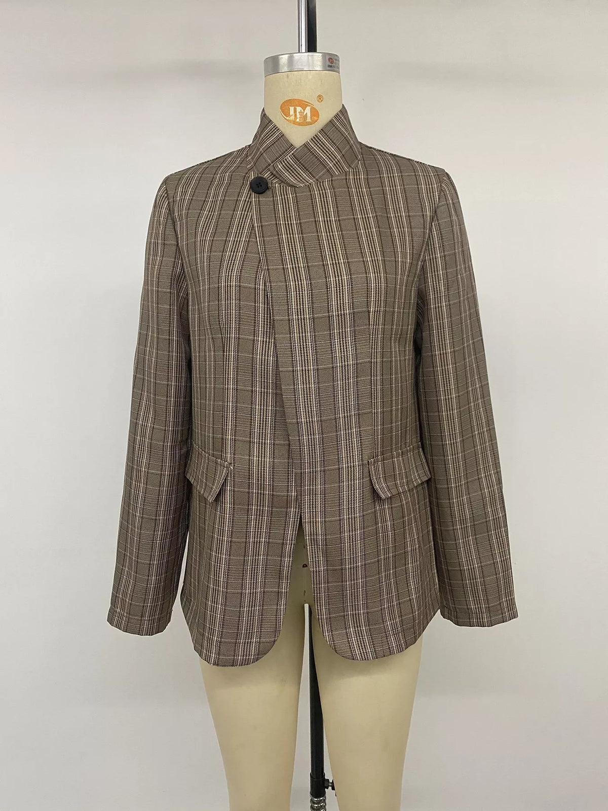 Plaid Single-Button Blazer