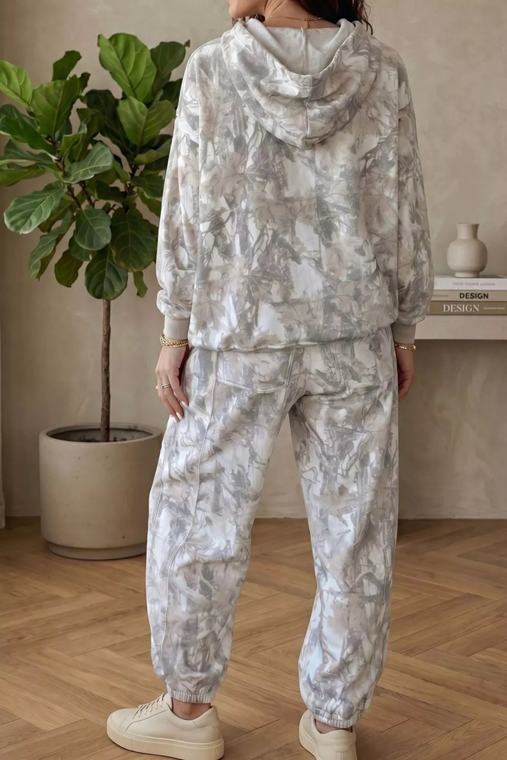 Multicolour Abstract Print Long Sleeve Elastic Waist Pant Set