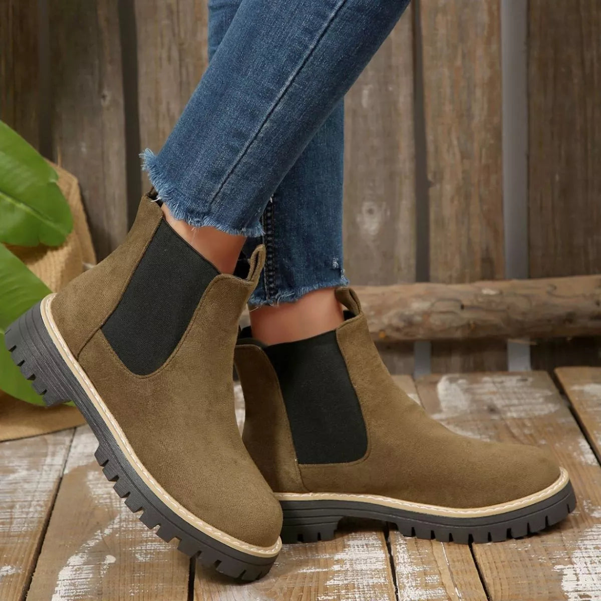 Round Toe Block Heels Boots