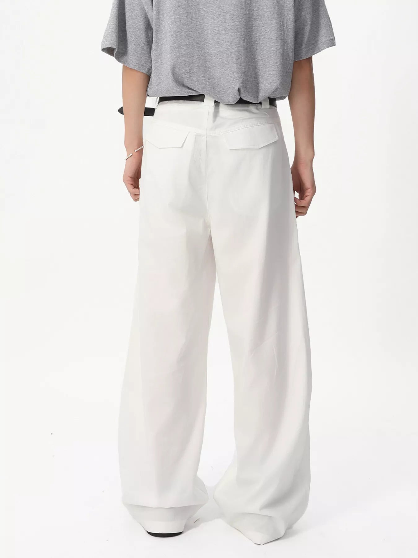 Men's Wide Leg Pleated Pants