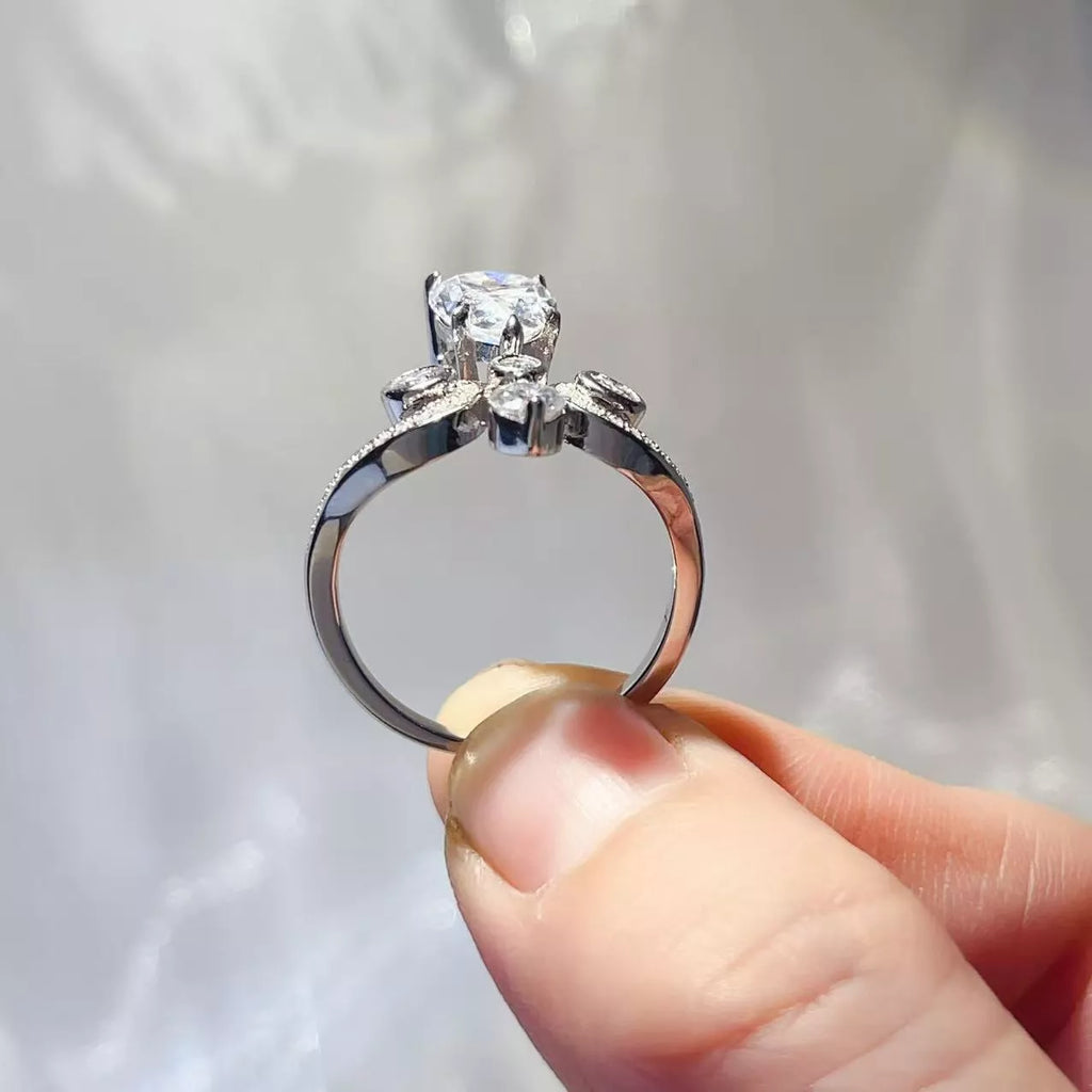 2 Carat Moissanite 925 Sterling Silver Ring