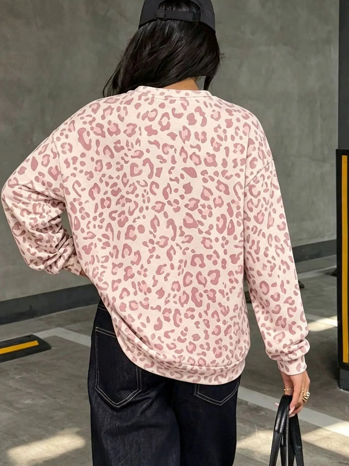 Leopard Print Crew Neck Sweatshirt