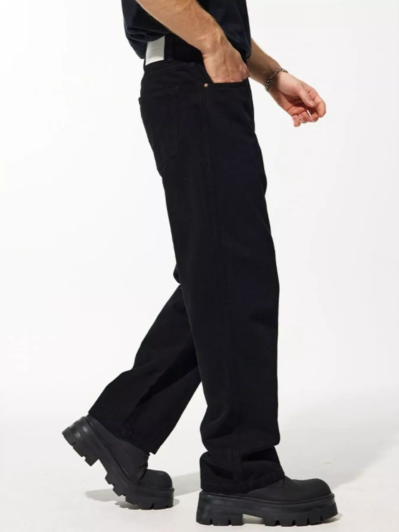 Men's Loose Fit Jeans