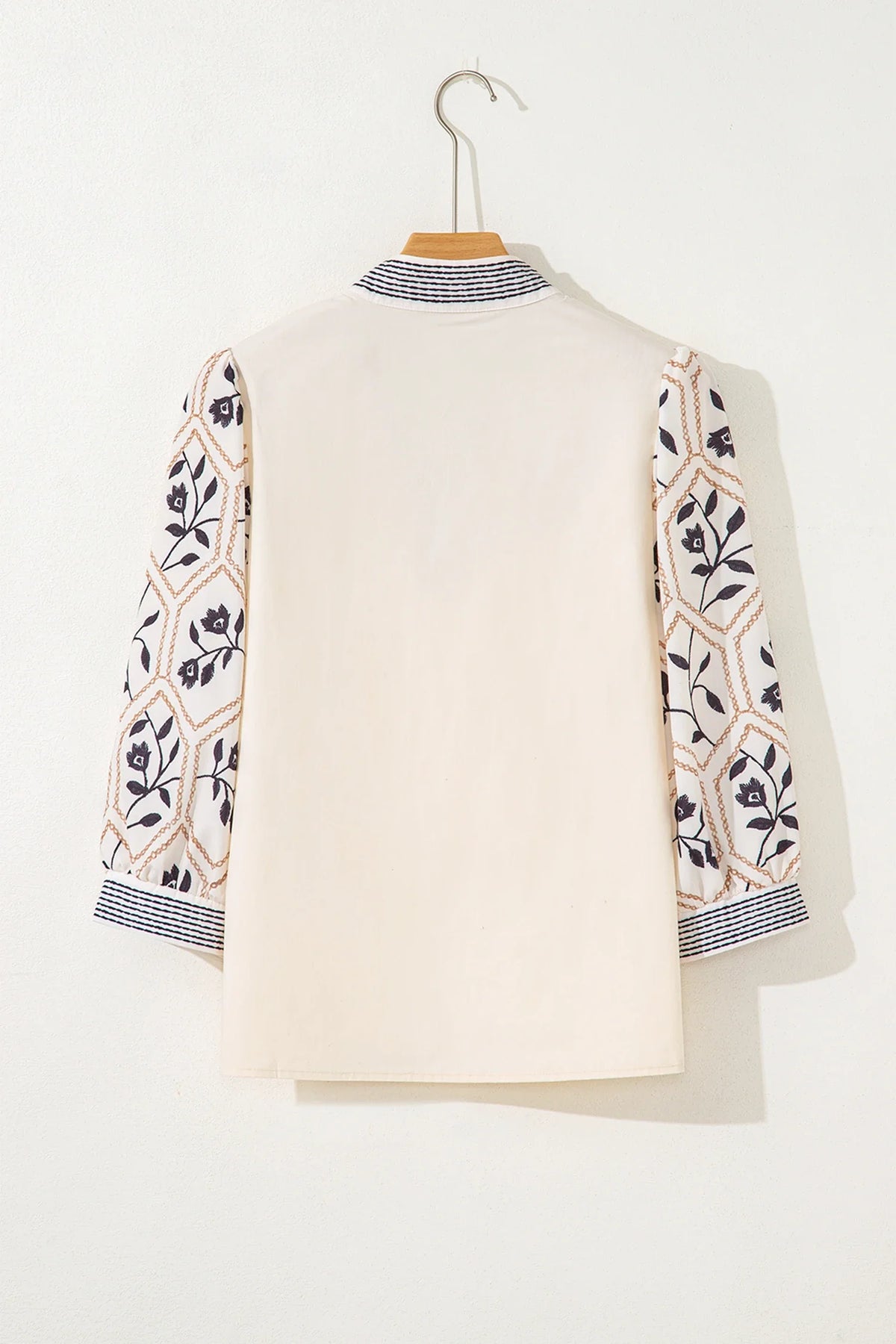 Floral Patchwork Contrast V-Neck Puff Sleeve Blouse